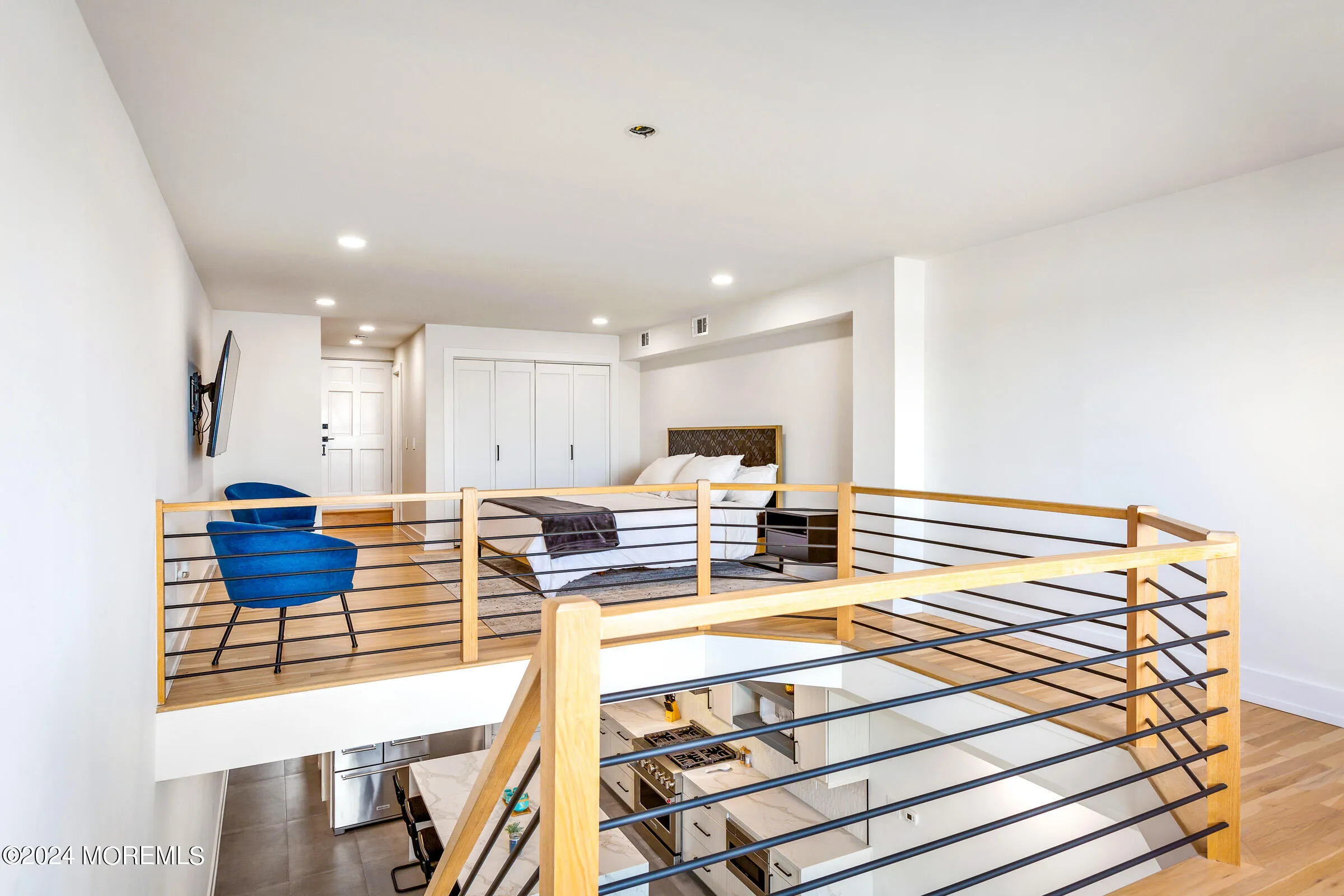 Red Bank, New Jersey 07701, United States, 2 Bedrooms Bedrooms, ,2 BathroomsBathrooms,Residential,Active,40320