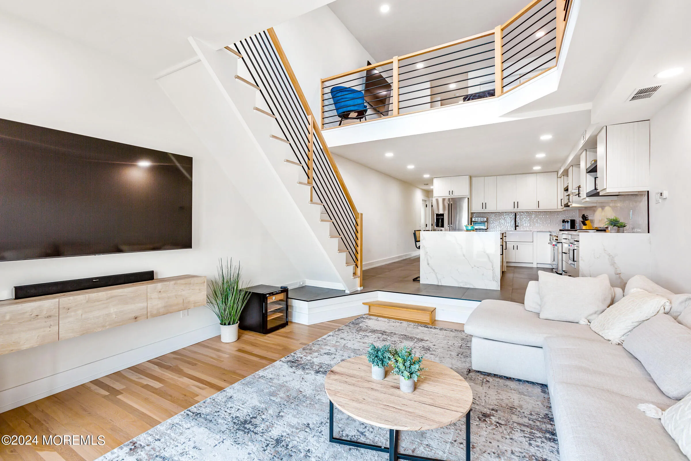 Red Bank, New Jersey 07701, United States, 2 Bedrooms Bedrooms, ,2 BathroomsBathrooms,Residential,Active,40320