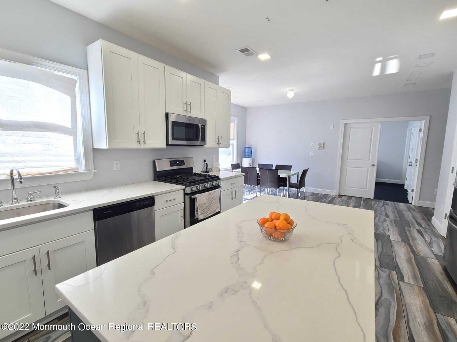 72 Bradhurst Avenue