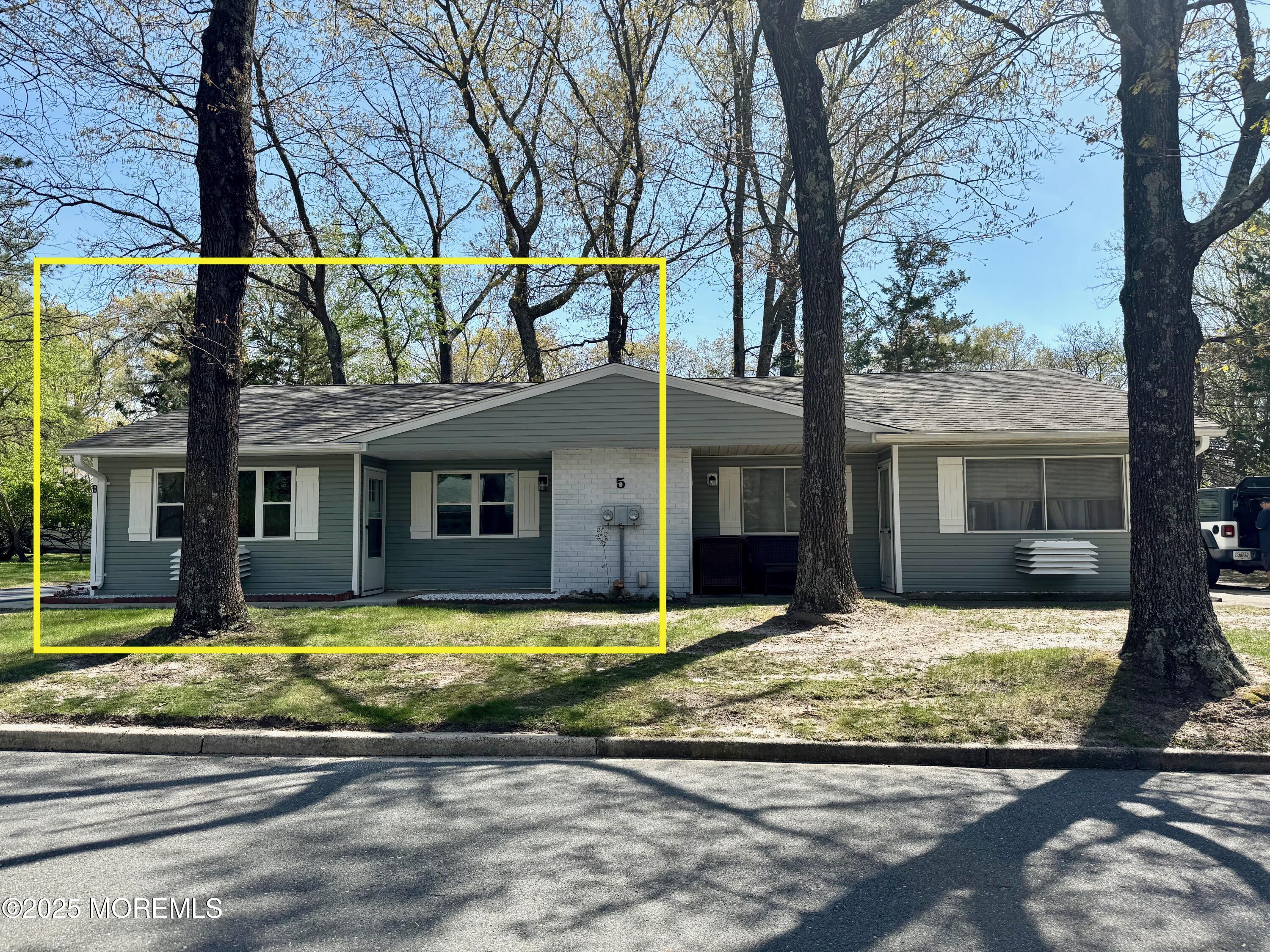 5 Nevada Drive, Whiting, New Jersey image 2