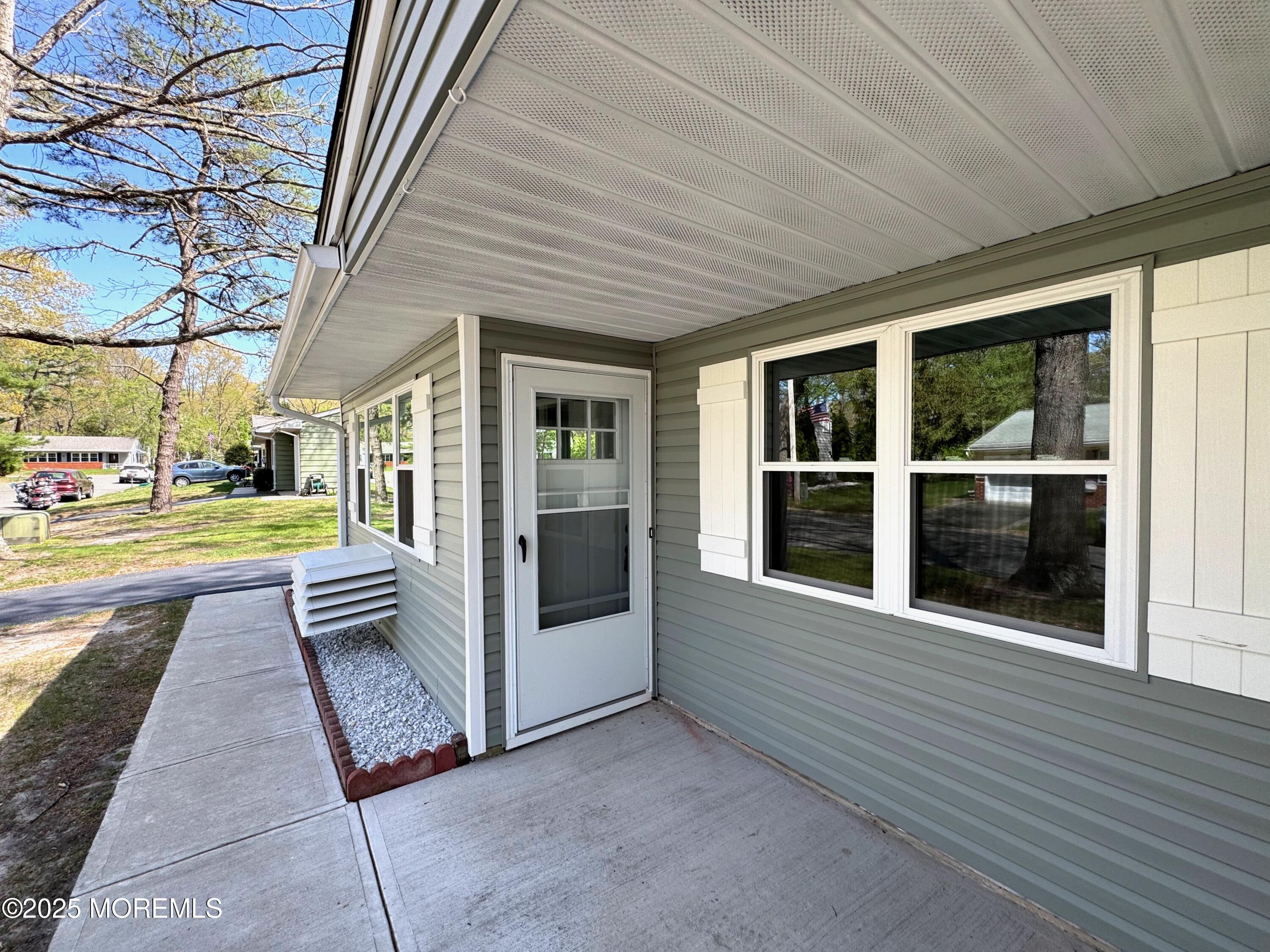 5 Nevada Drive, Whiting, New Jersey image 5