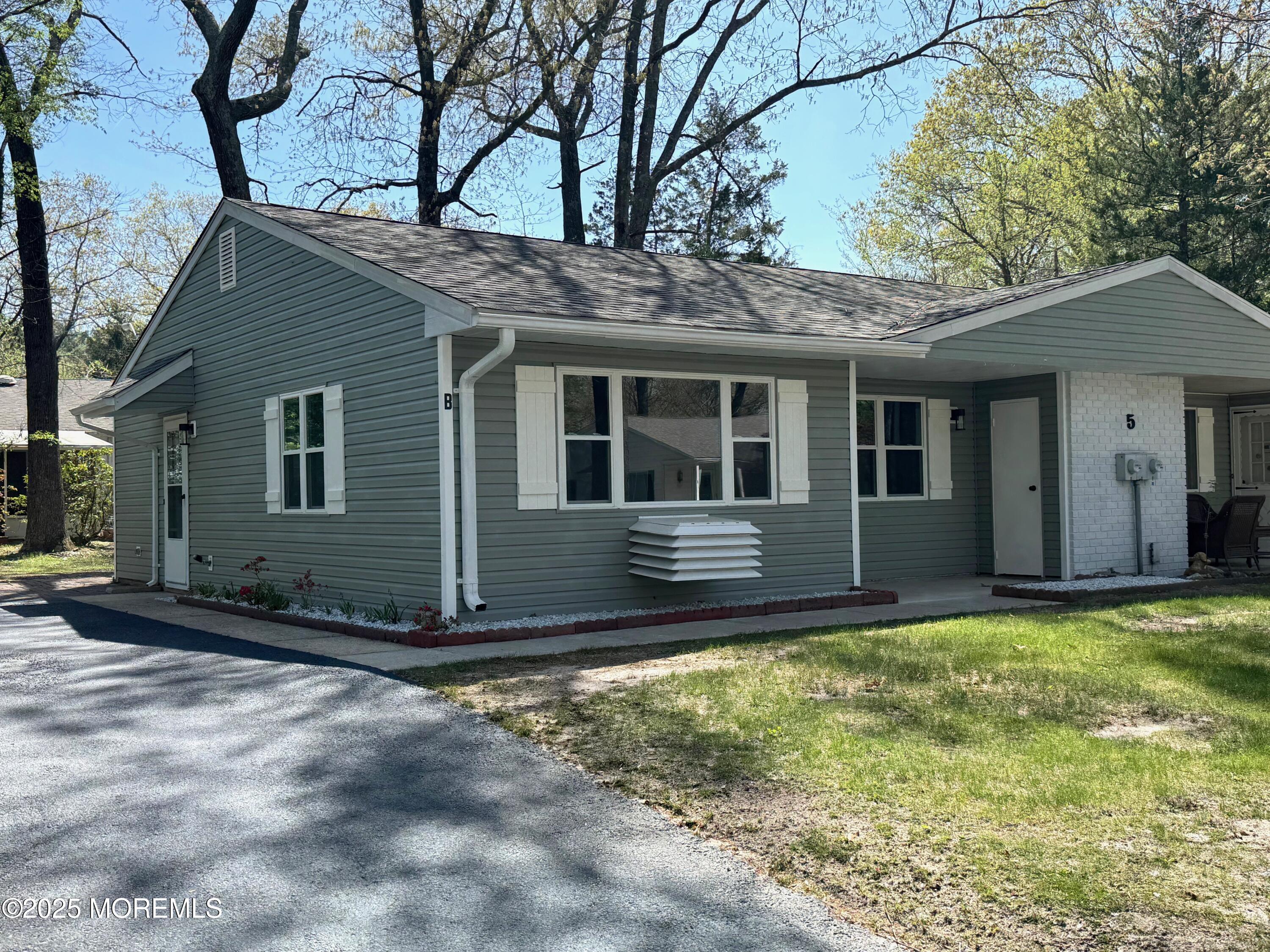 5 Nevada Drive, Whiting, New Jersey image 1