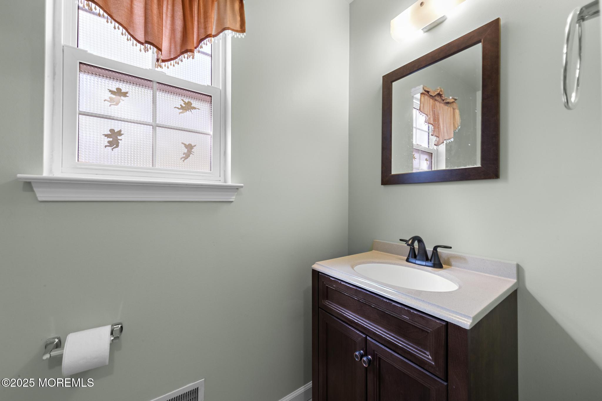 316 Nautilus Drive, Manahawkin, New Jersey image 36