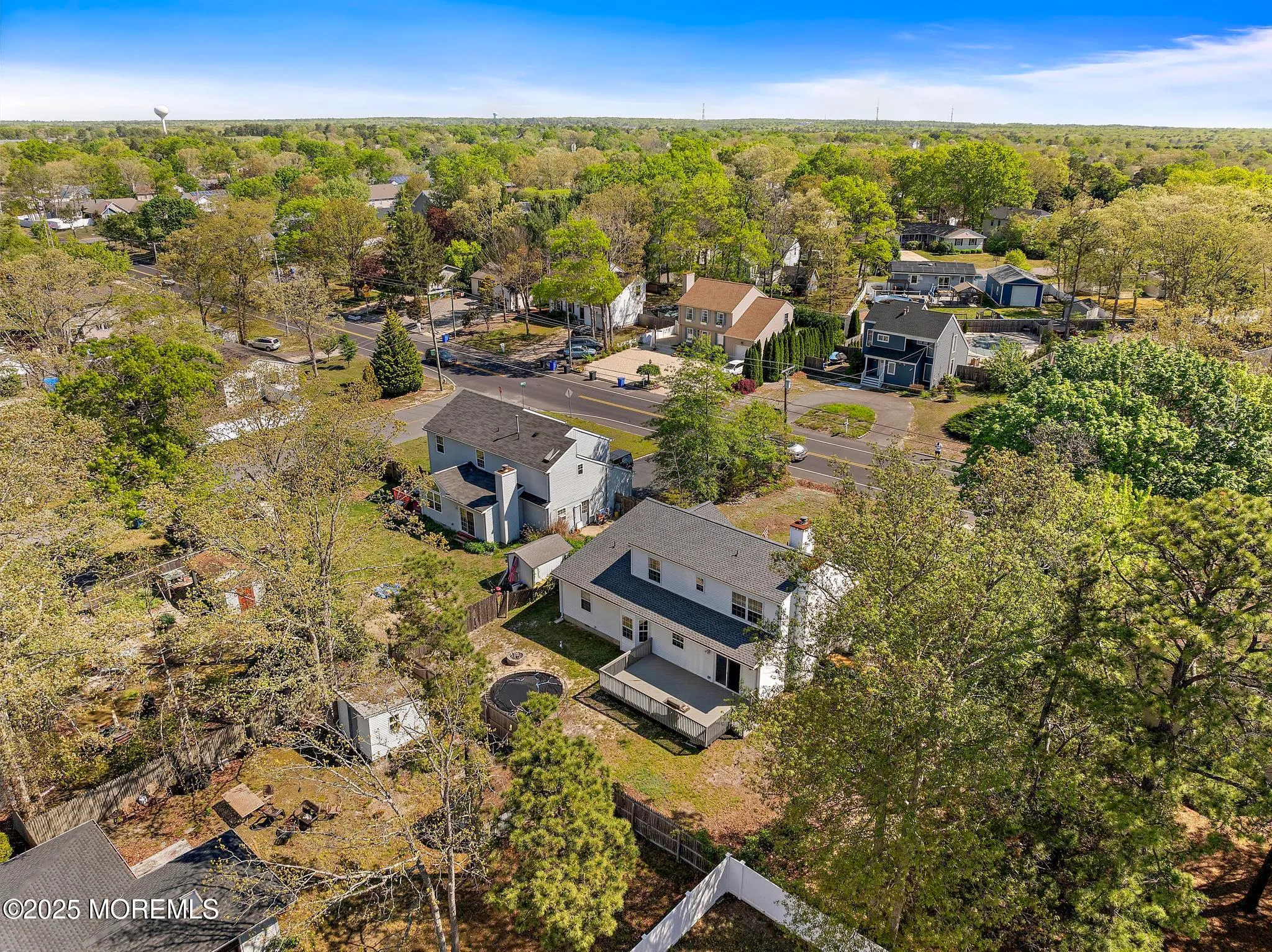 Manahawkin, New Jersey 08050, United States, 3 Bedrooms Bedrooms, ,3 BathroomsBathrooms,Residential,Active,127402