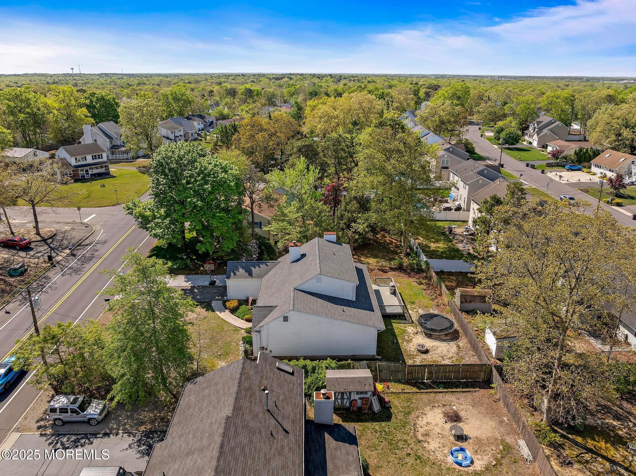 Manahawkin, New Jersey 08050, United States, 3 Bedrooms Bedrooms, ,3 BathroomsBathrooms,Residential,Active,127402