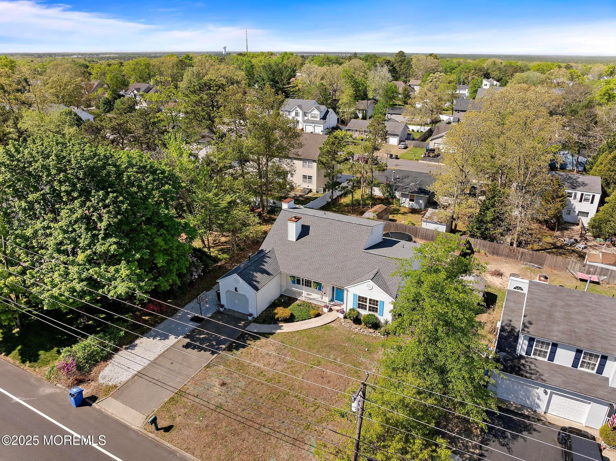 Manahawkin, New Jersey 08050, United States, 3 Bedrooms Bedrooms, ,3 BathroomsBathrooms,Residential,Active,127402