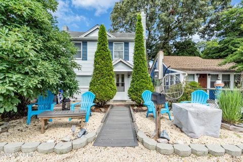 Homes For Sale - 53 Country Club Court<br/> Brick, NJ 08723