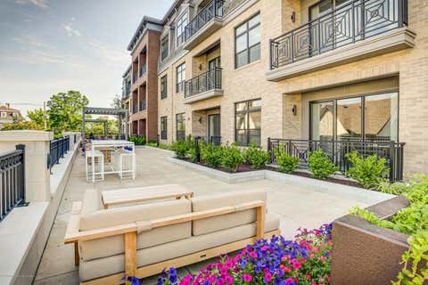 Apartment For Rent - 55 W Front Street #306<br/> Red Bank, NJ 07701