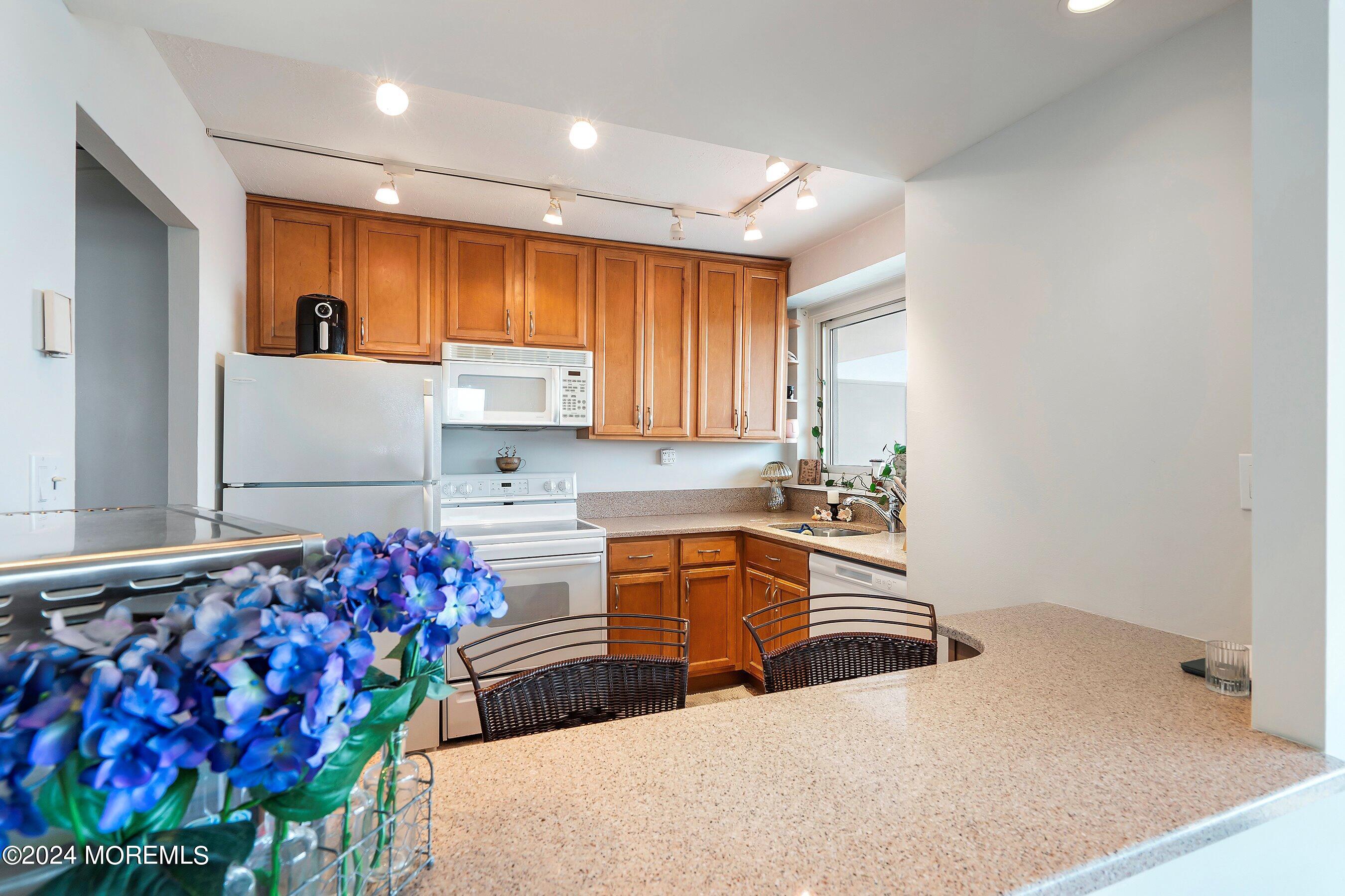 480 Ocean Avenue #9B, Long Branch, New Jersey image 14