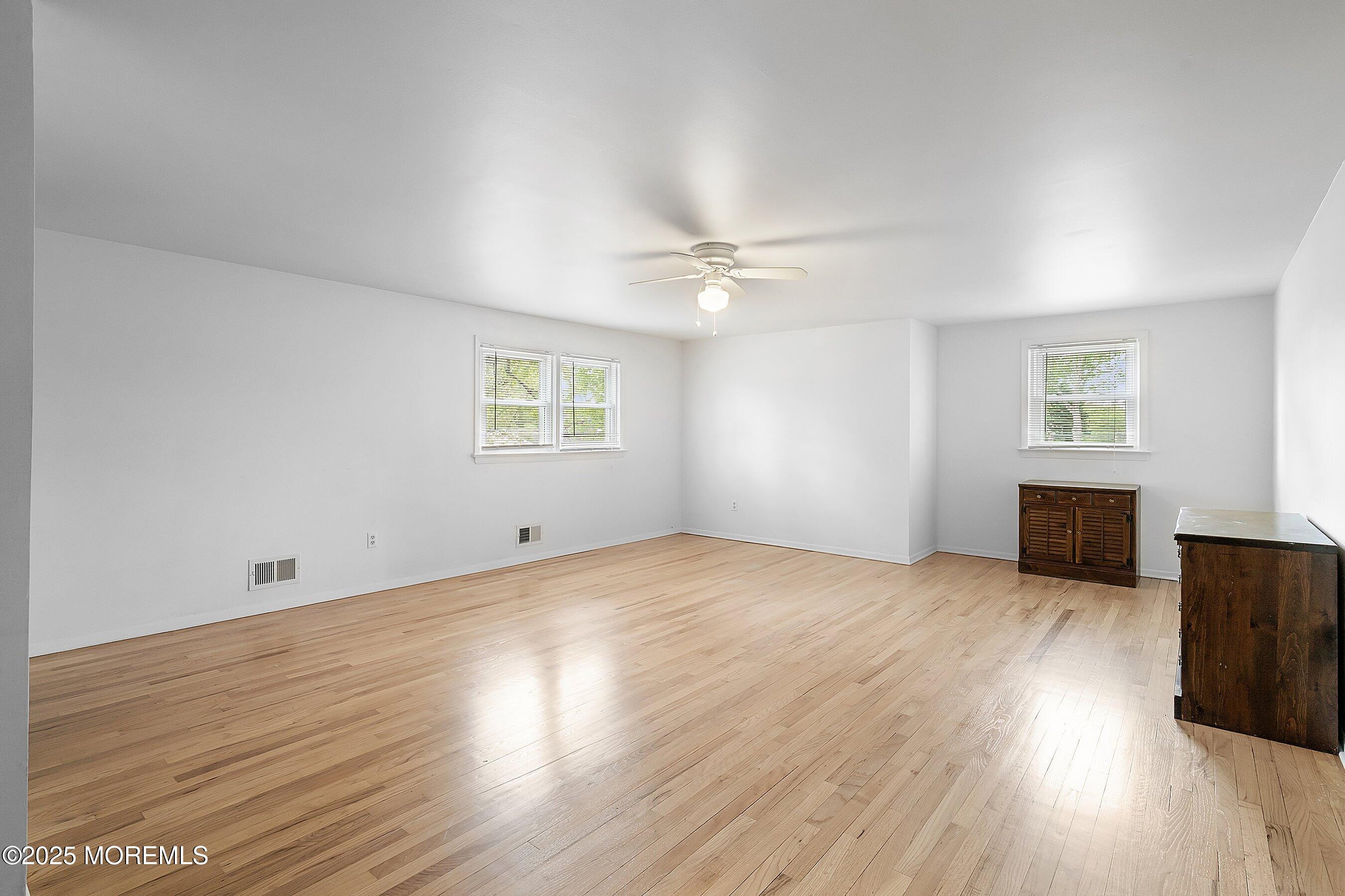 585 Allen Road, Brick, New Jersey image 17