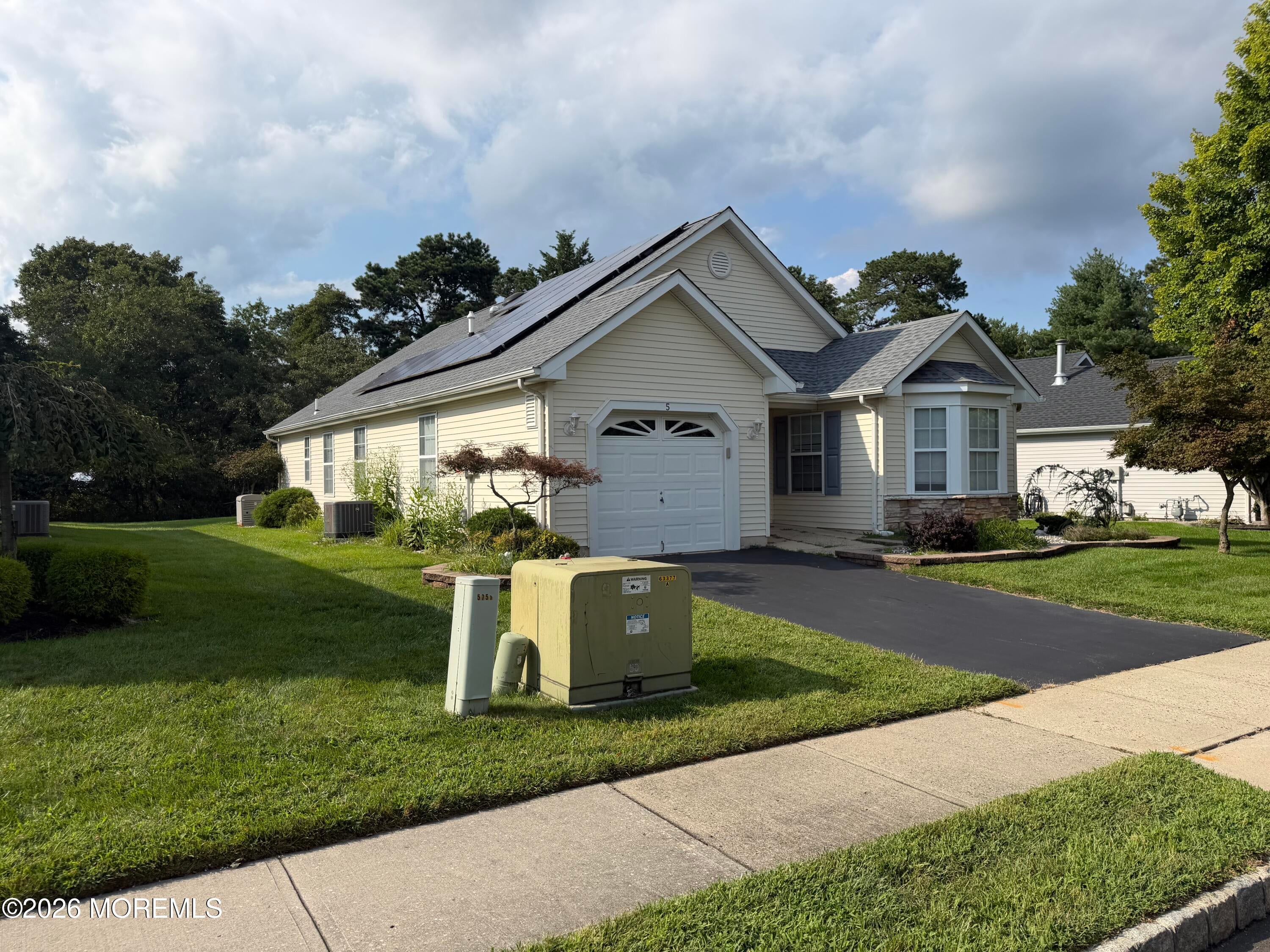 5 Meadows Lane
