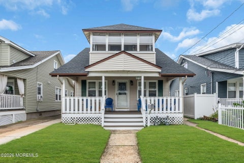 Apartment For Rent - 117 18th Avenue #2<br/> Belmar, NJ 07719
