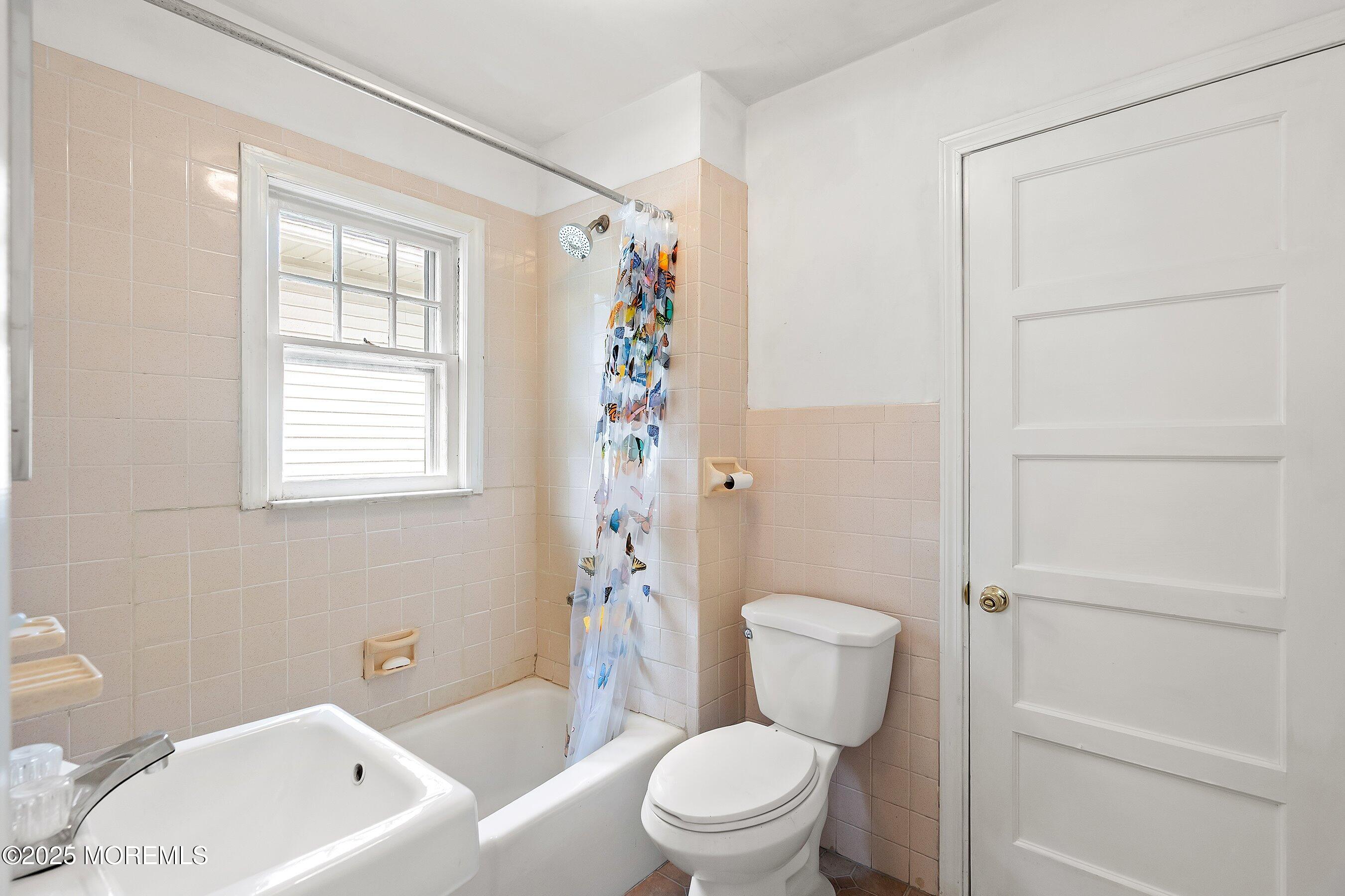 72 Laird Avenue, Neptune City, New Jersey image 13