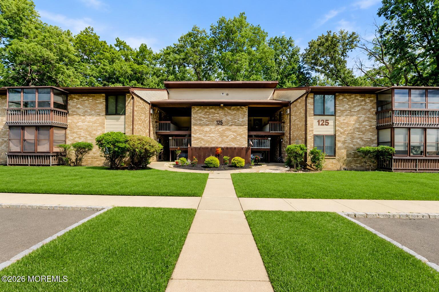 125 Amberly Drive F