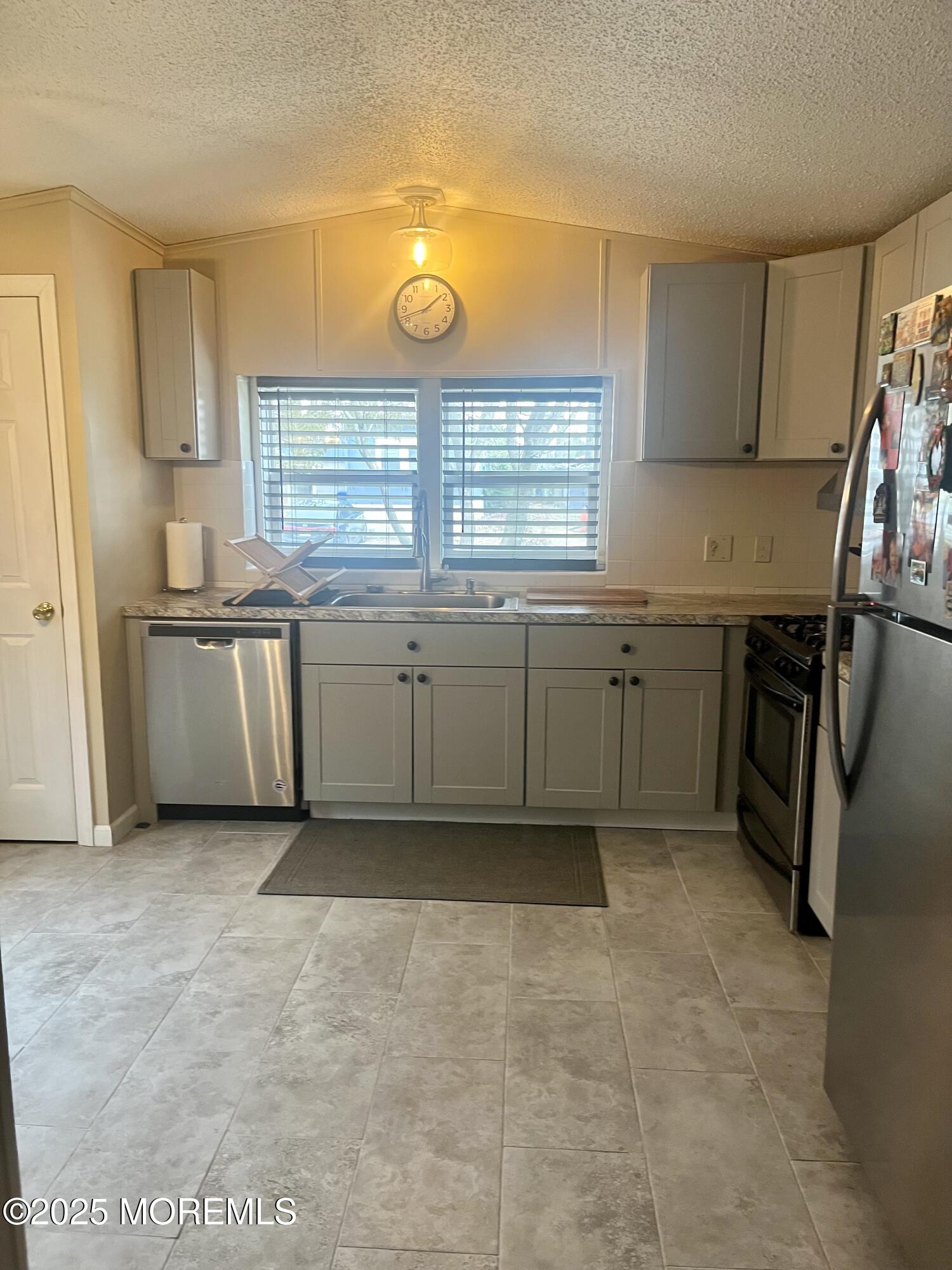 30 Tuyahov Boulevard, Toms River, New Jersey image 5