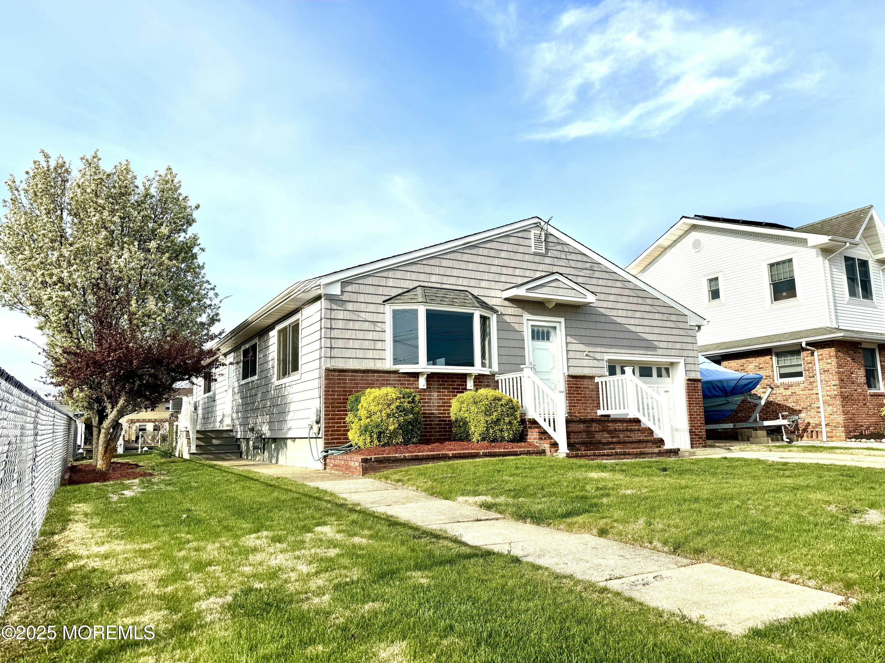 922 Capstan Drive, Forked River, New Jersey image 3