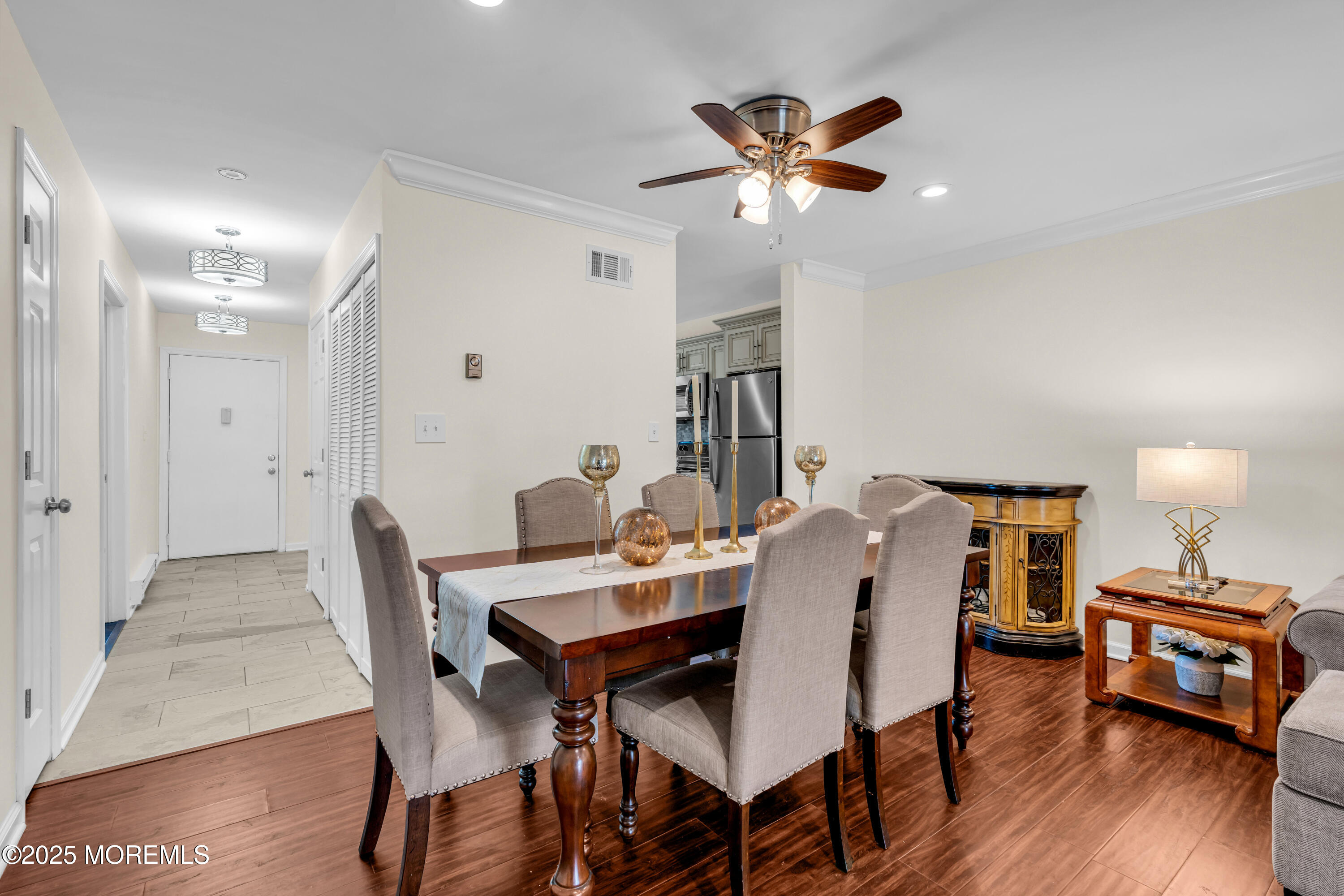 49 Wild Turkey Way #E, Manalapan, New Jersey image 5