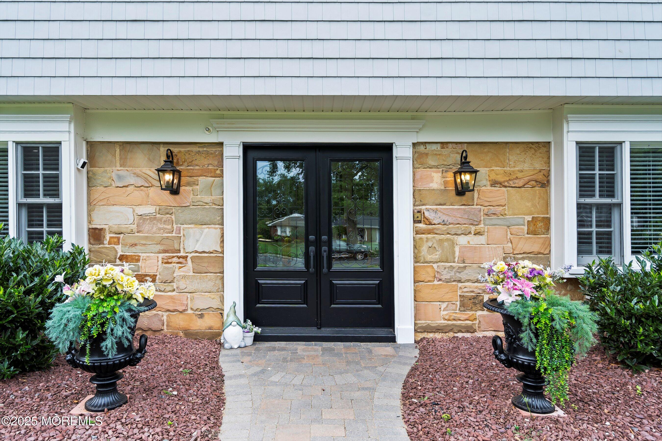 22 Grayson Lane