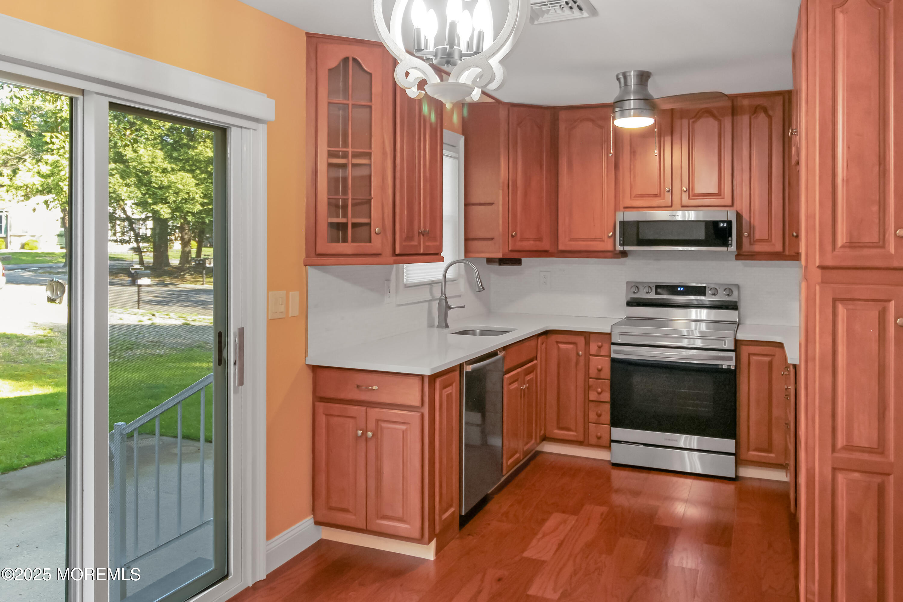 19b Canton Drive, Whiting, New Jersey image 13