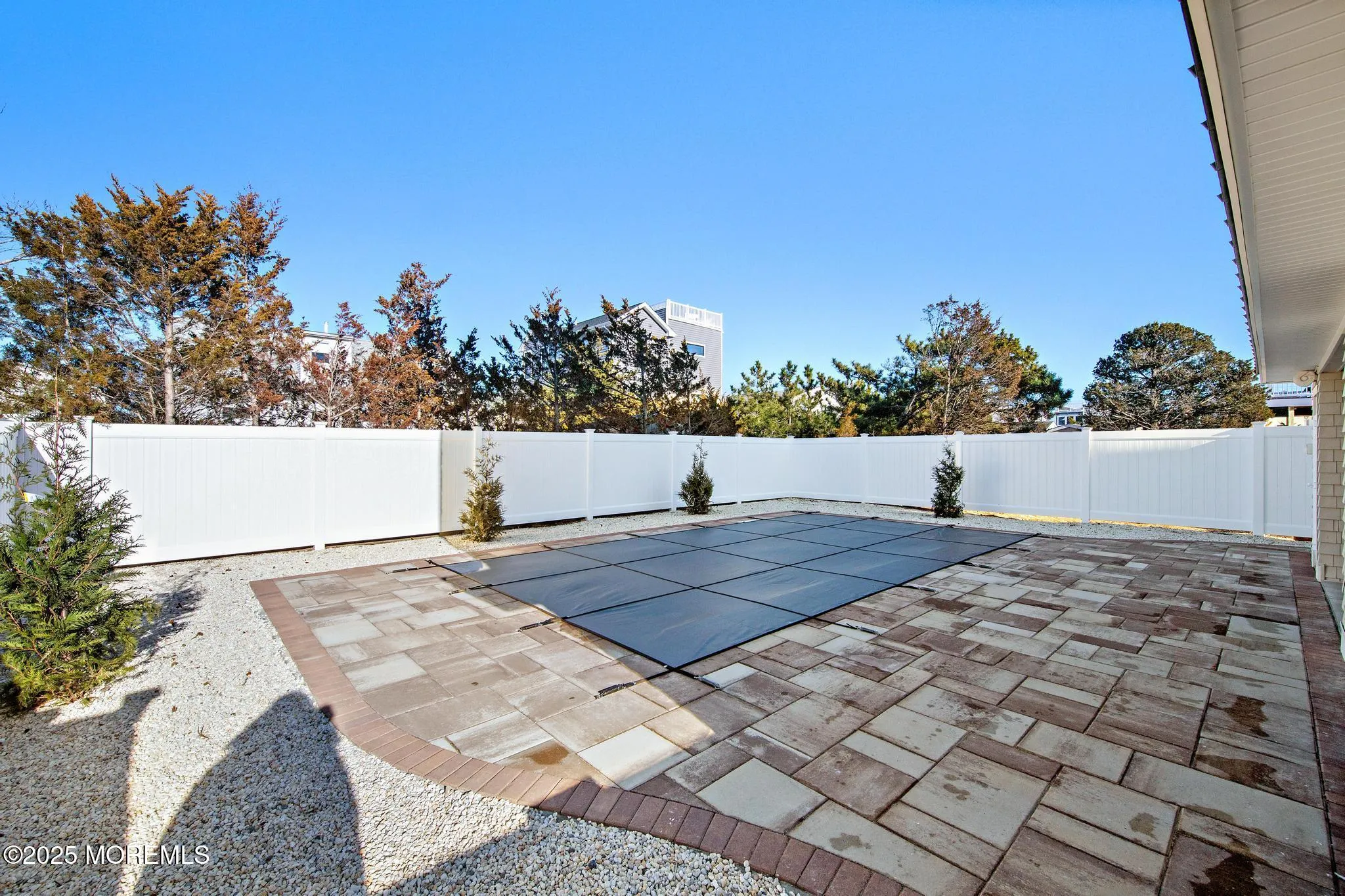 Surf City, New Jersey 08008, United States, 4 Bedrooms Bedrooms, ,5 BathroomsBathrooms,Residential,Active,9469