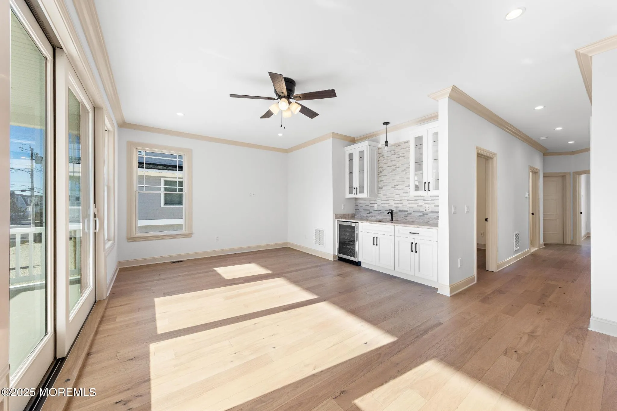 Surf City, New Jersey 08008, United States, 4 Bedrooms Bedrooms, ,5 BathroomsBathrooms,Residential,Active,9469