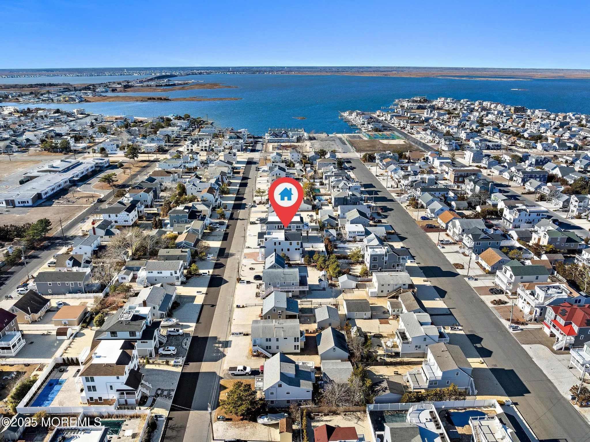 Surf City, New Jersey 08008, United States, 4 Bedrooms Bedrooms, ,5 BathroomsBathrooms,Residential,Active,9469