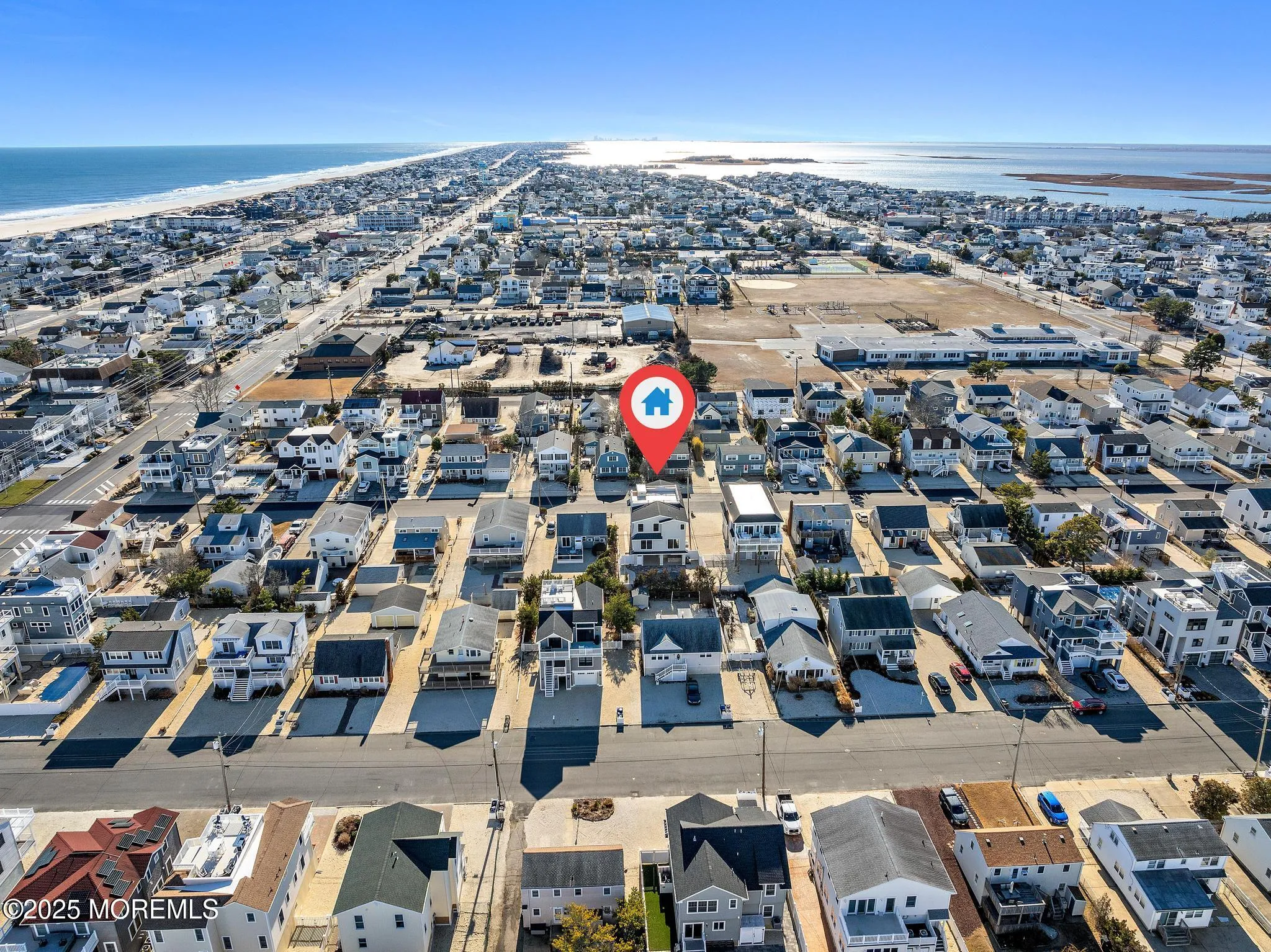 Surf City, New Jersey 08008, United States, 4 Bedrooms Bedrooms, ,5 BathroomsBathrooms,Residential,Active,9469