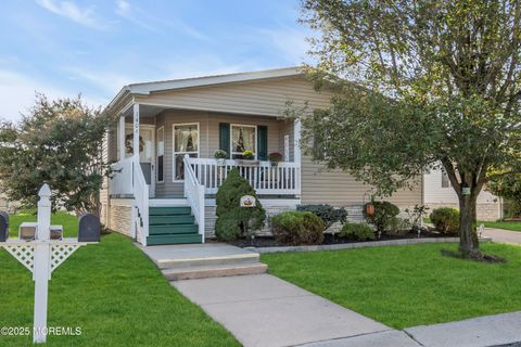 Photo of 1404 Forest Way, Whiting, NJ 08759 (MLS # 22530232)