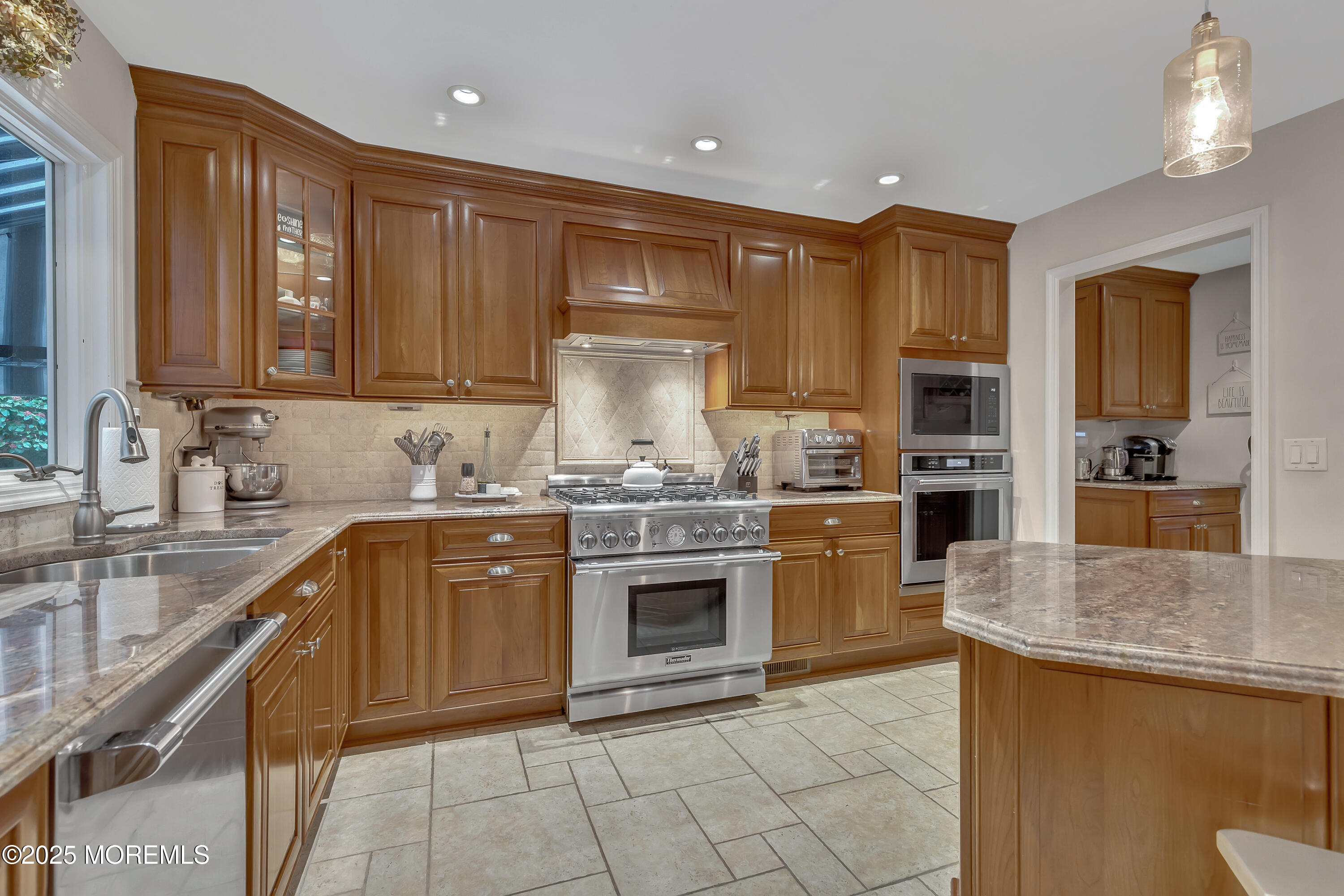 11 Applethorn Court, Colts Neck, New Jersey image 16