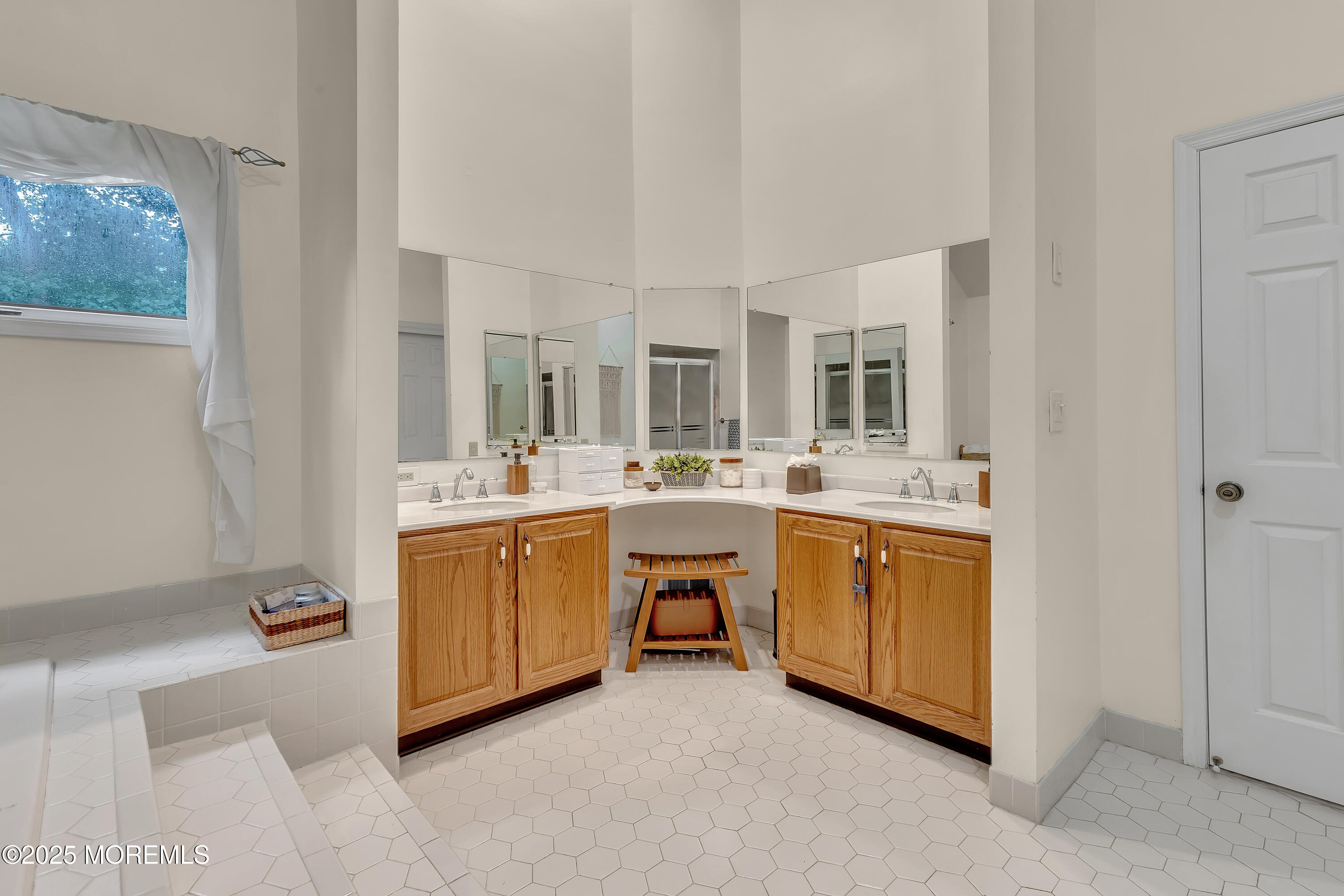 11 Applethorn Court, Colts Neck, New Jersey image 35