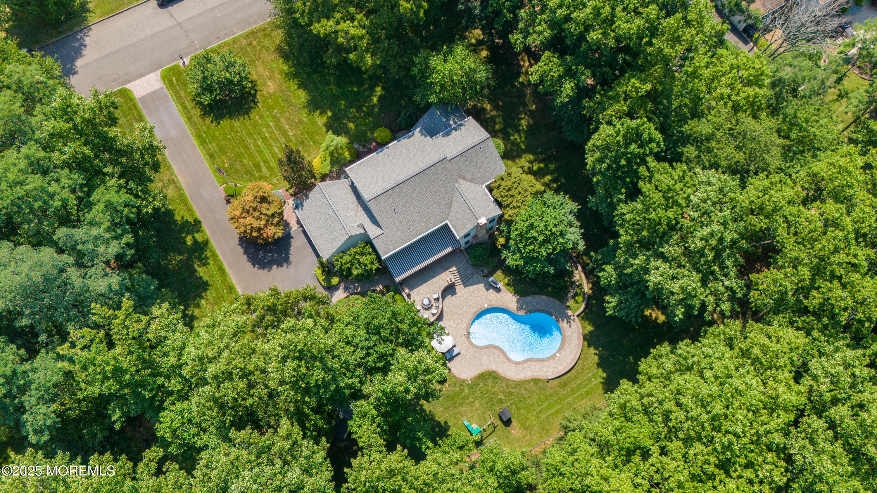 11 Applethorn Court, Colts Neck, New Jersey image 5