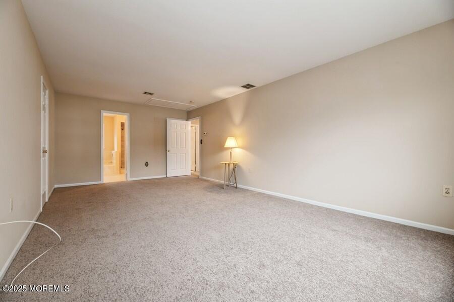 14 Reid Way, Freehold, New Jersey image 16