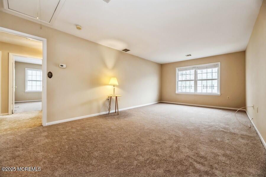 14 Reid Way, Freehold, New Jersey image 15