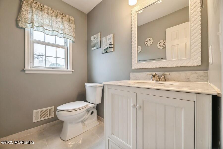 14 Reid Way, Freehold, New Jersey image 12