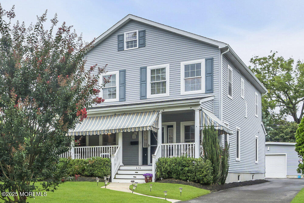 414 Sussex Avenue