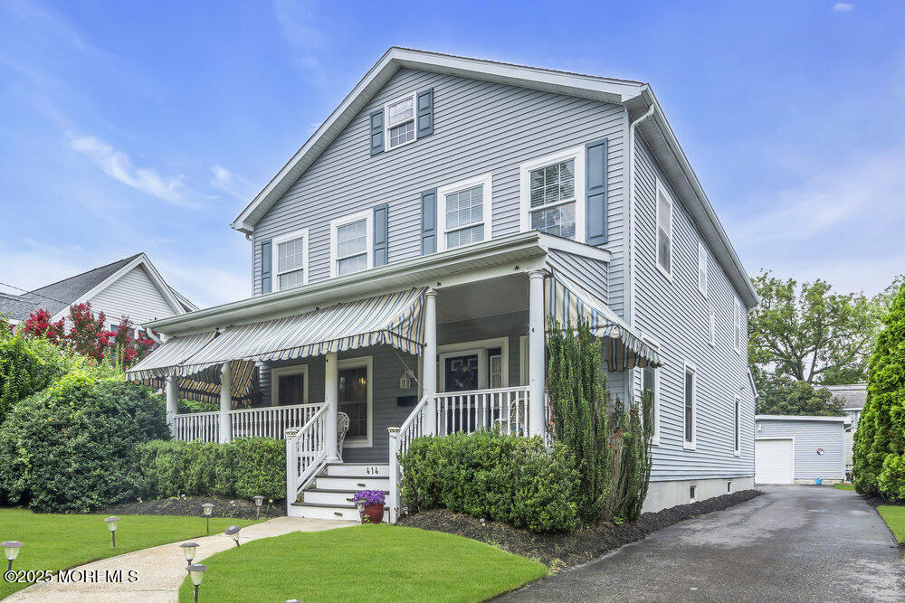 414 Sussex Avenue