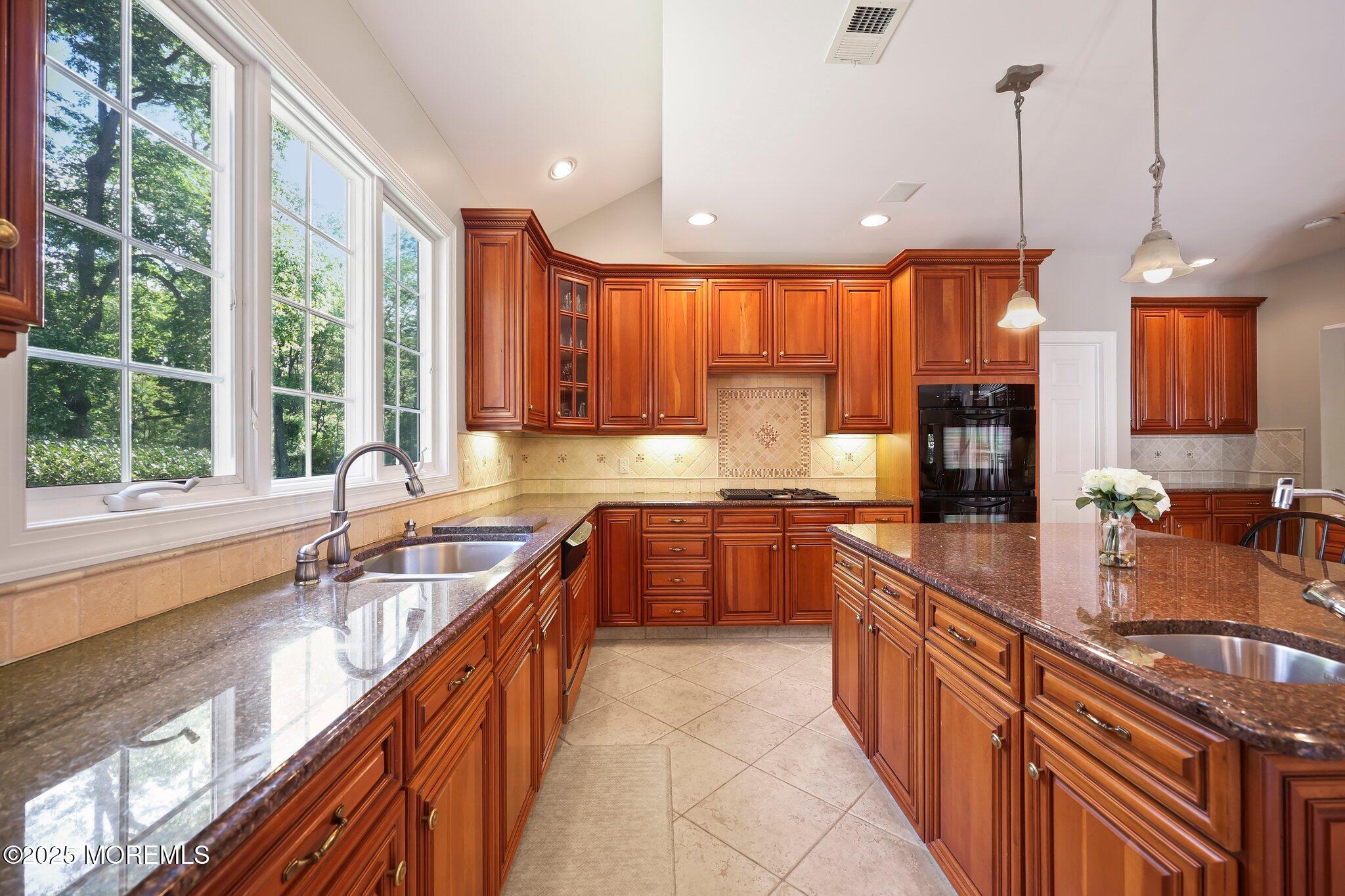 105 Beagle Drive, Manalapan, New Jersey image 12