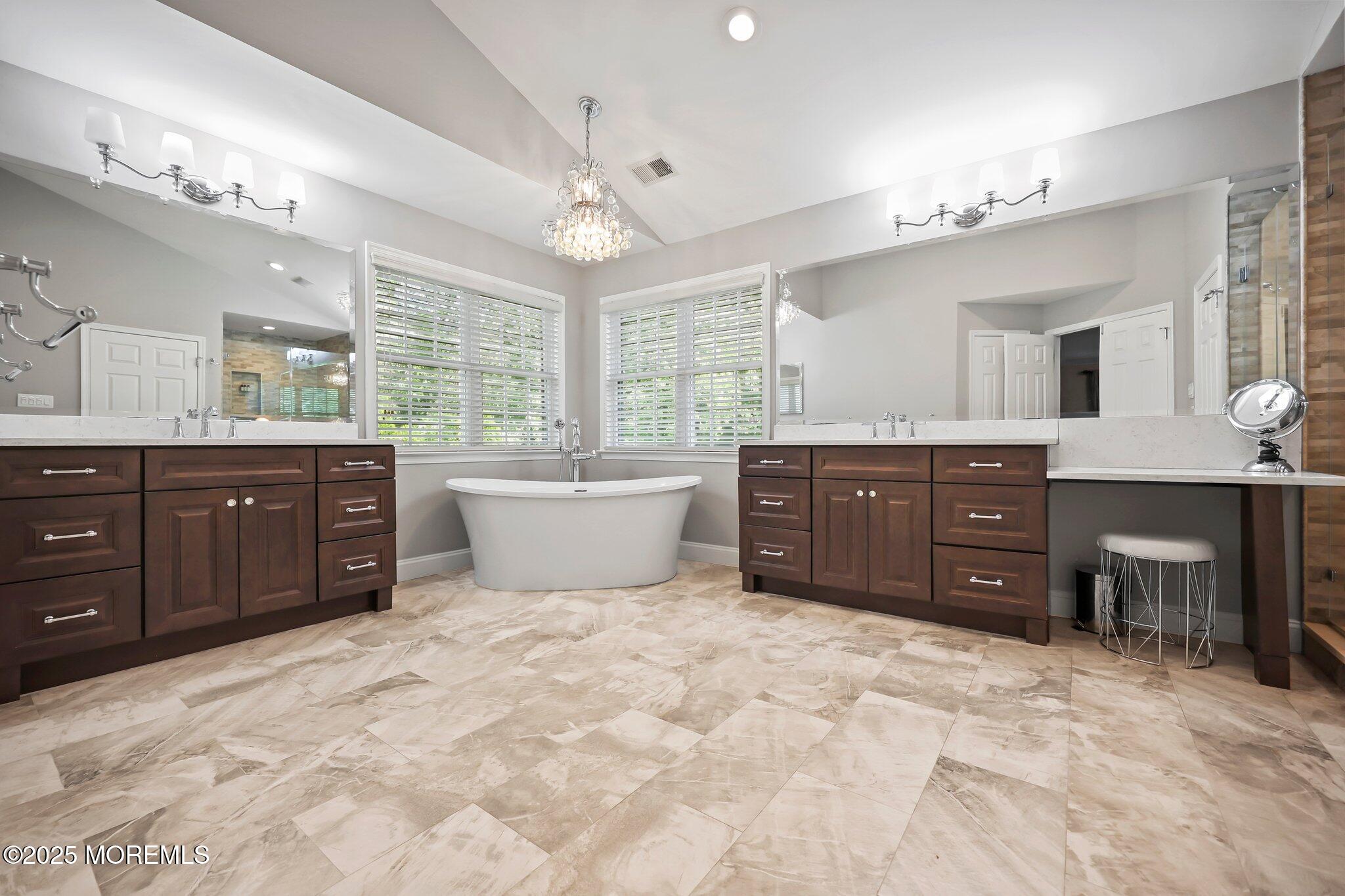105 Beagle Drive, Manalapan, New Jersey image 38