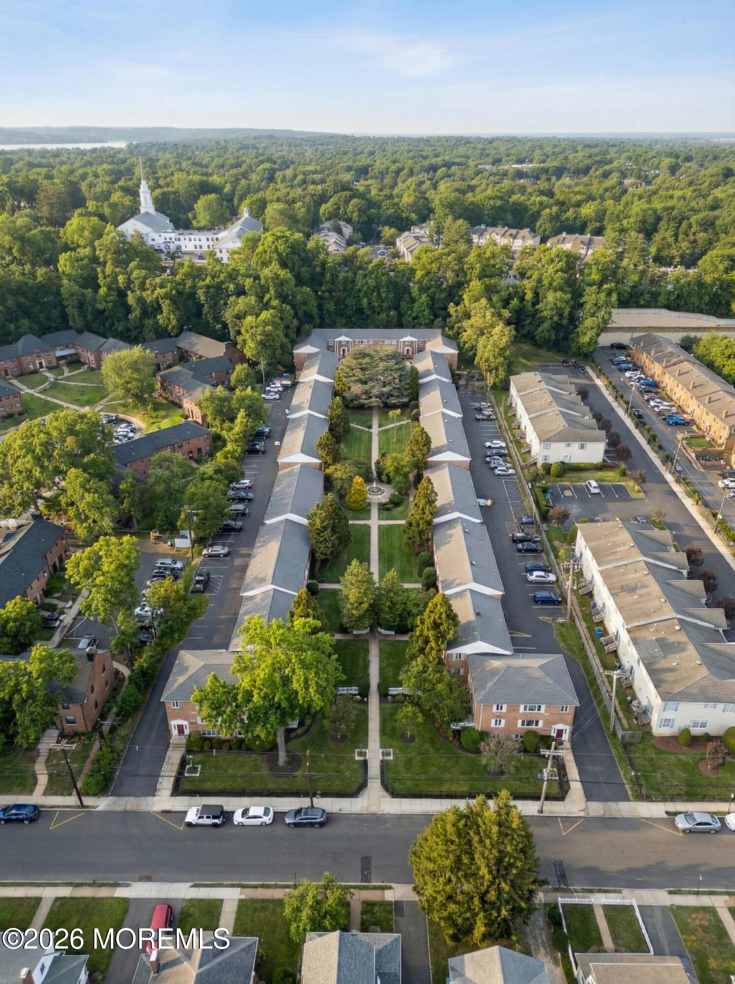 293 Spring Street 16A