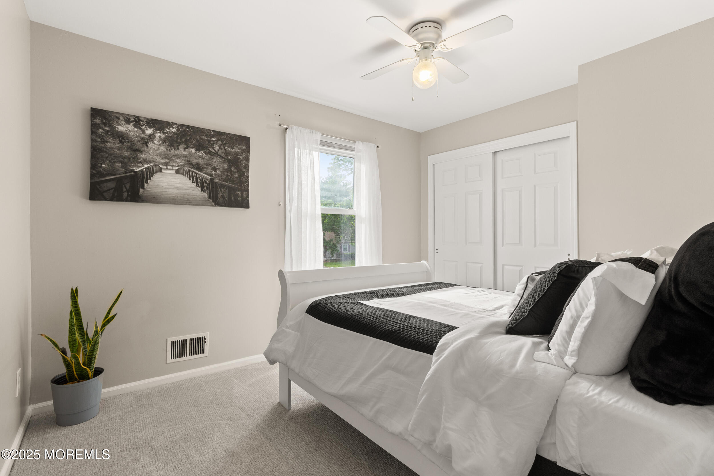 703 Vivian Drive, Toms River, New Jersey image 10