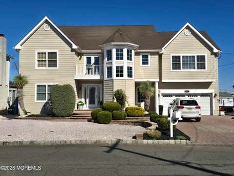Homes For Sale - 1116 Capstan Drive<br/> Forked River, NJ 08731