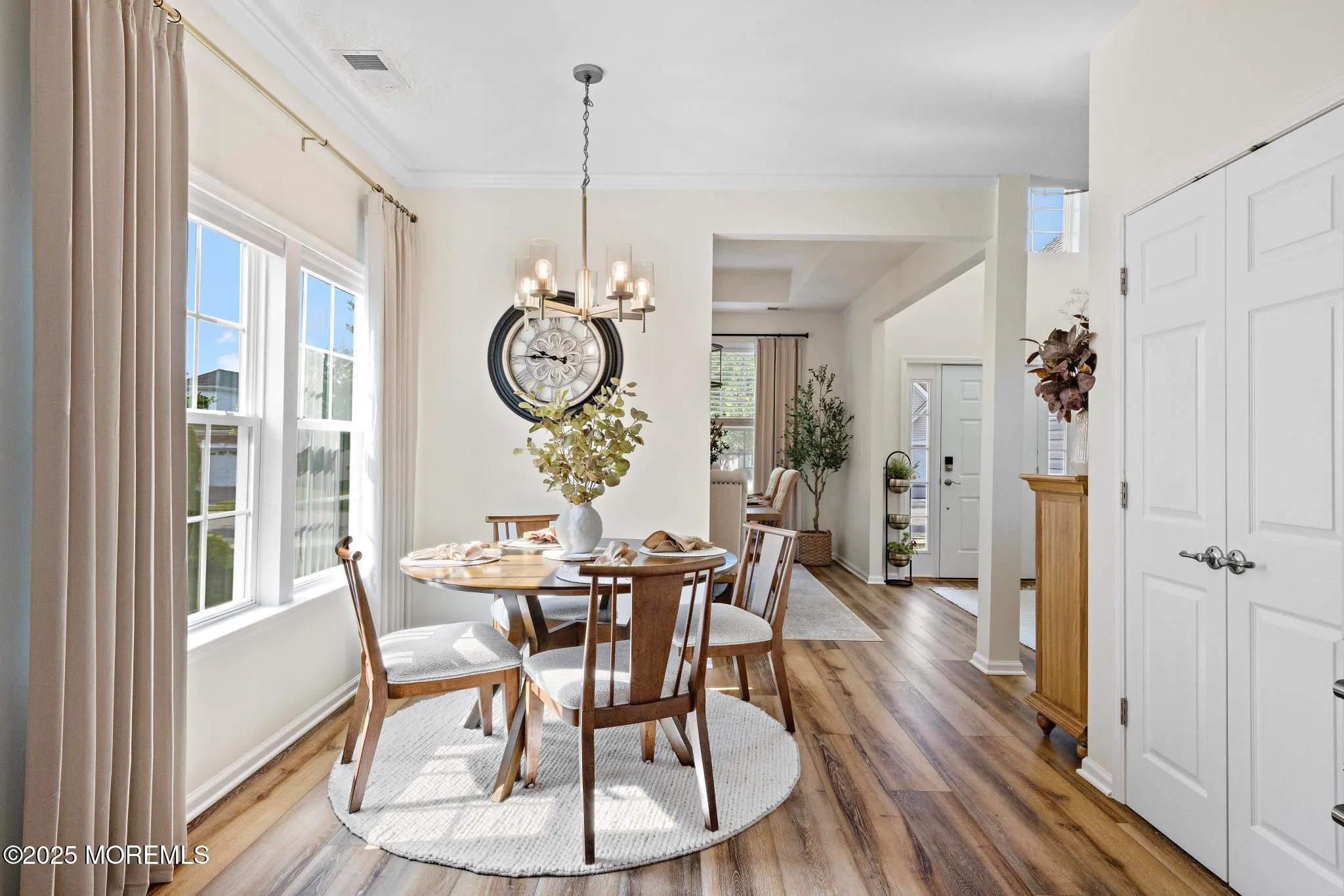 Manahawkin, New Jersey 08050, United States, 2 Bedrooms Bedrooms, ,2 BathroomsBathrooms,Residential,Pending,184073