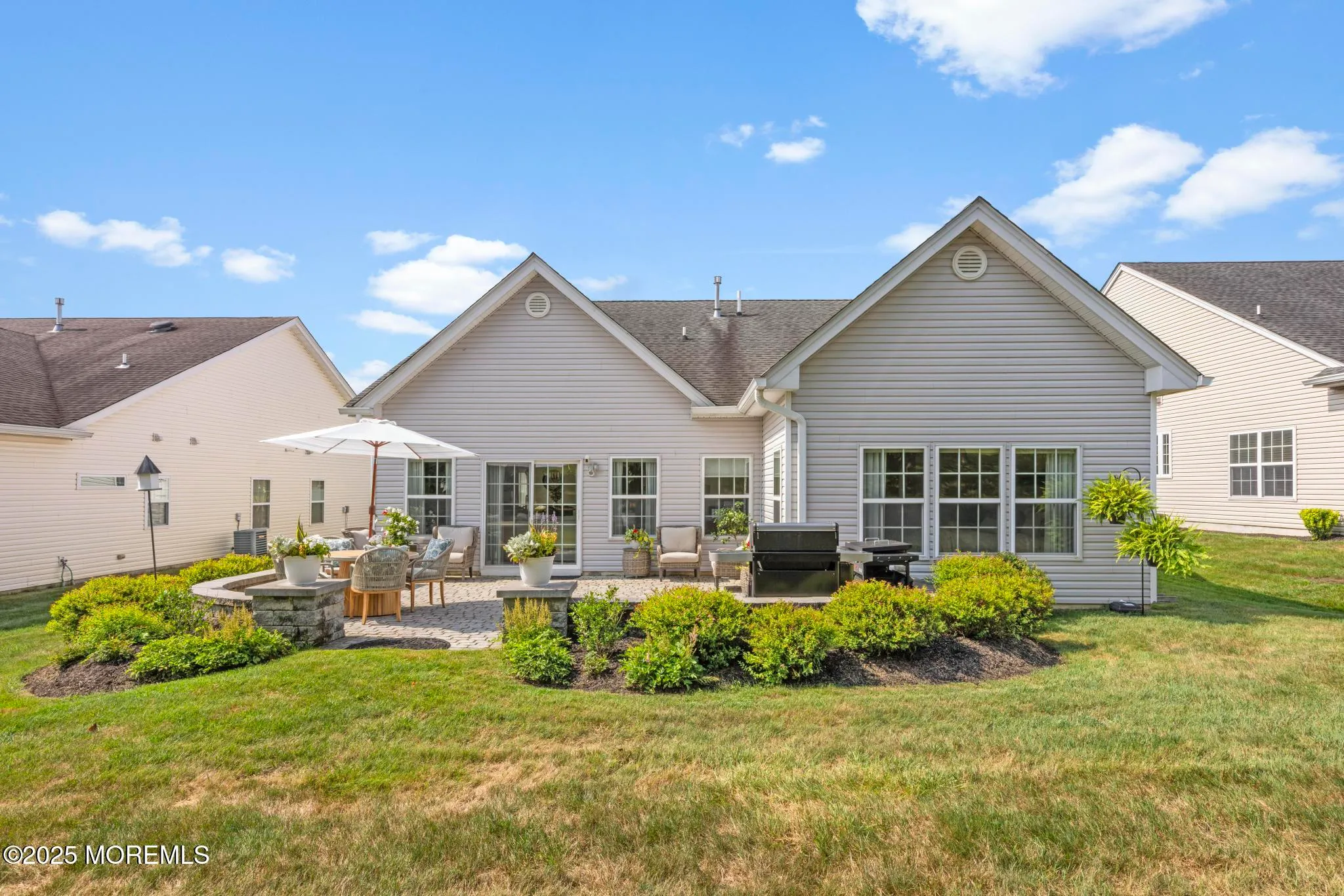 Manahawkin, New Jersey 08050, United States, 2 Bedrooms Bedrooms, ,2 BathroomsBathrooms,Residential,Pending,184073