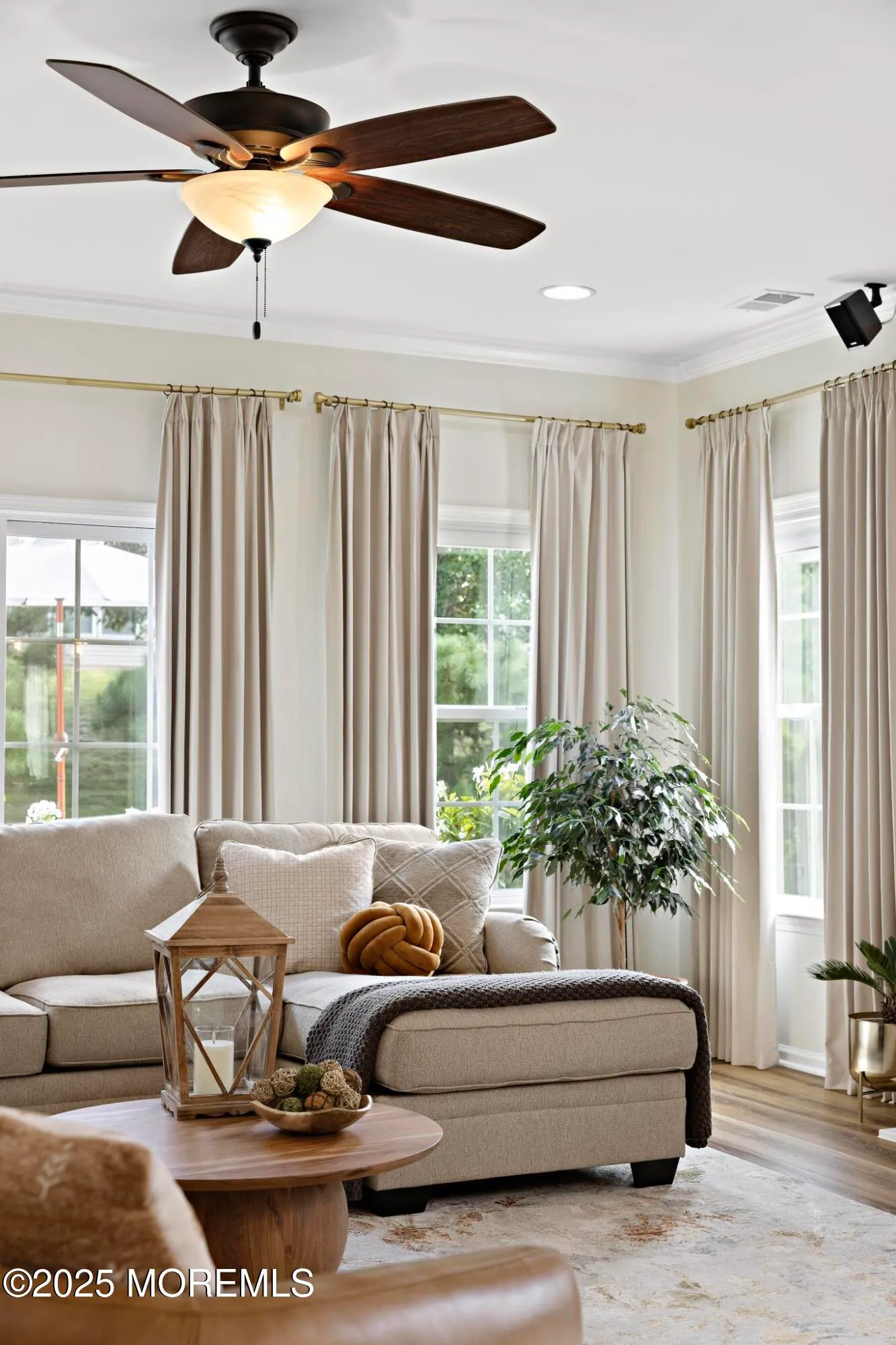 Manahawkin, New Jersey 08050, United States, 2 Bedrooms Bedrooms, ,2 BathroomsBathrooms,Residential,Pending,184073