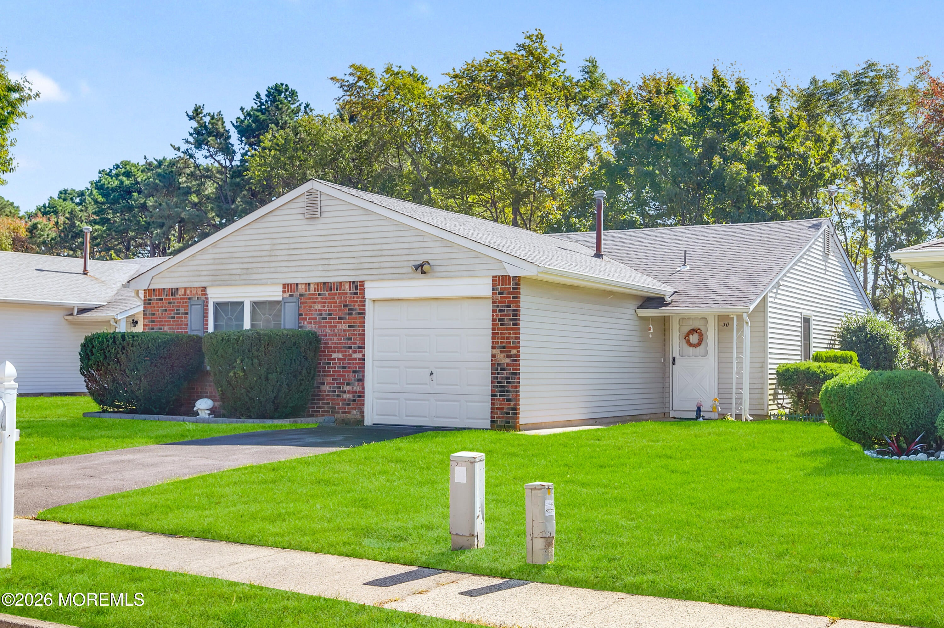 30 Compass Avenue
