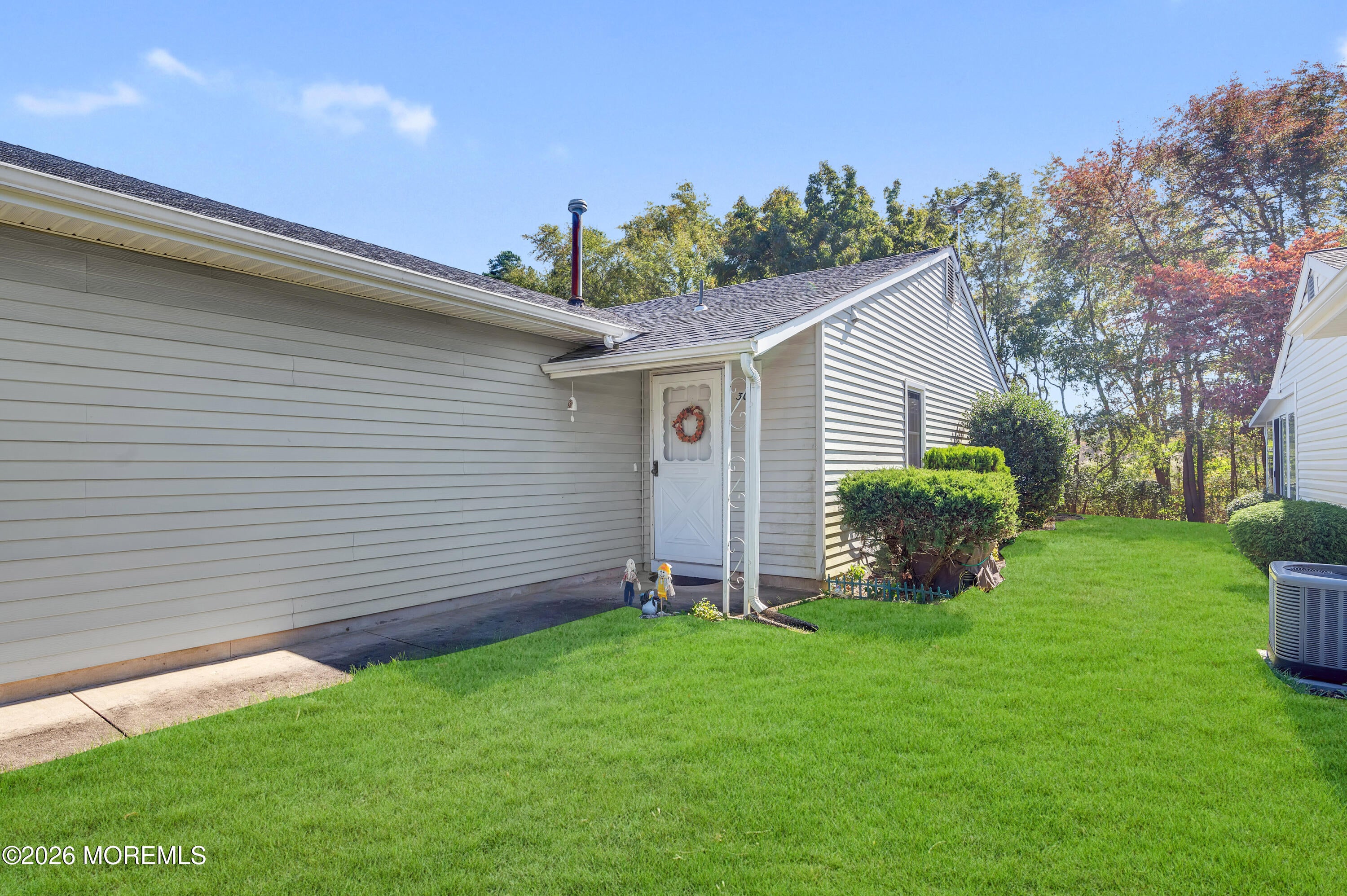 30 Compass Avenue