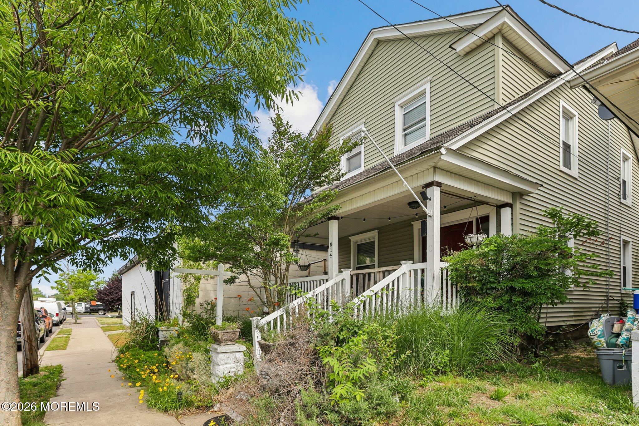 614 Newark Avenue