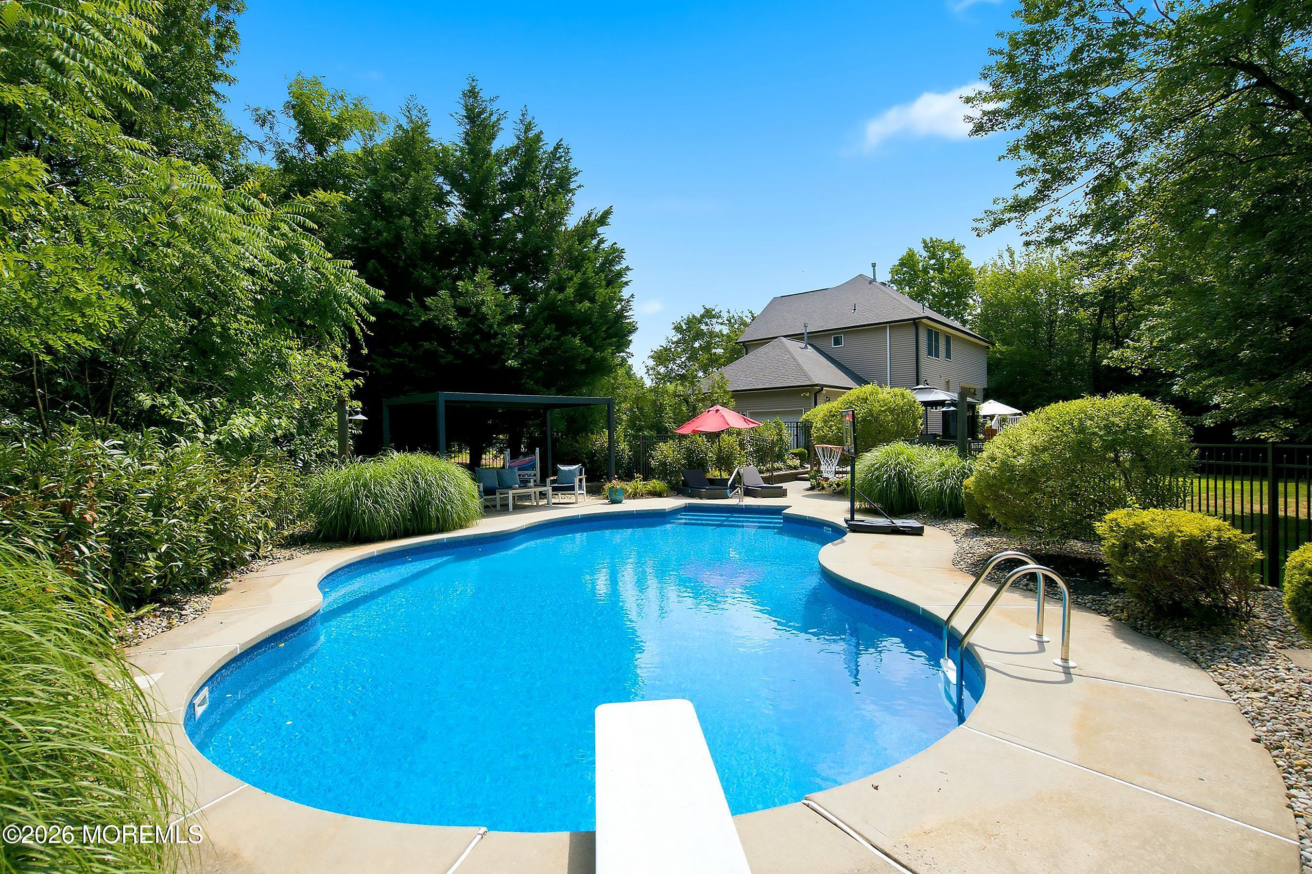 2085 Overbrook Drive