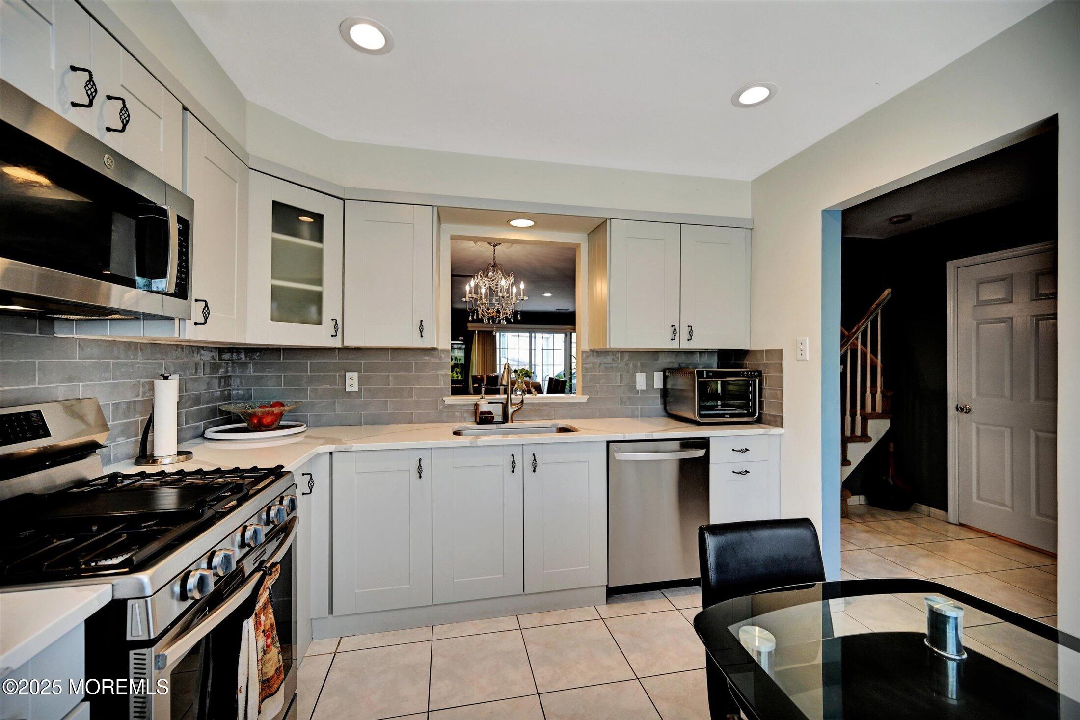 26 Haverford Court #6, Freehold, New Jersey image 7