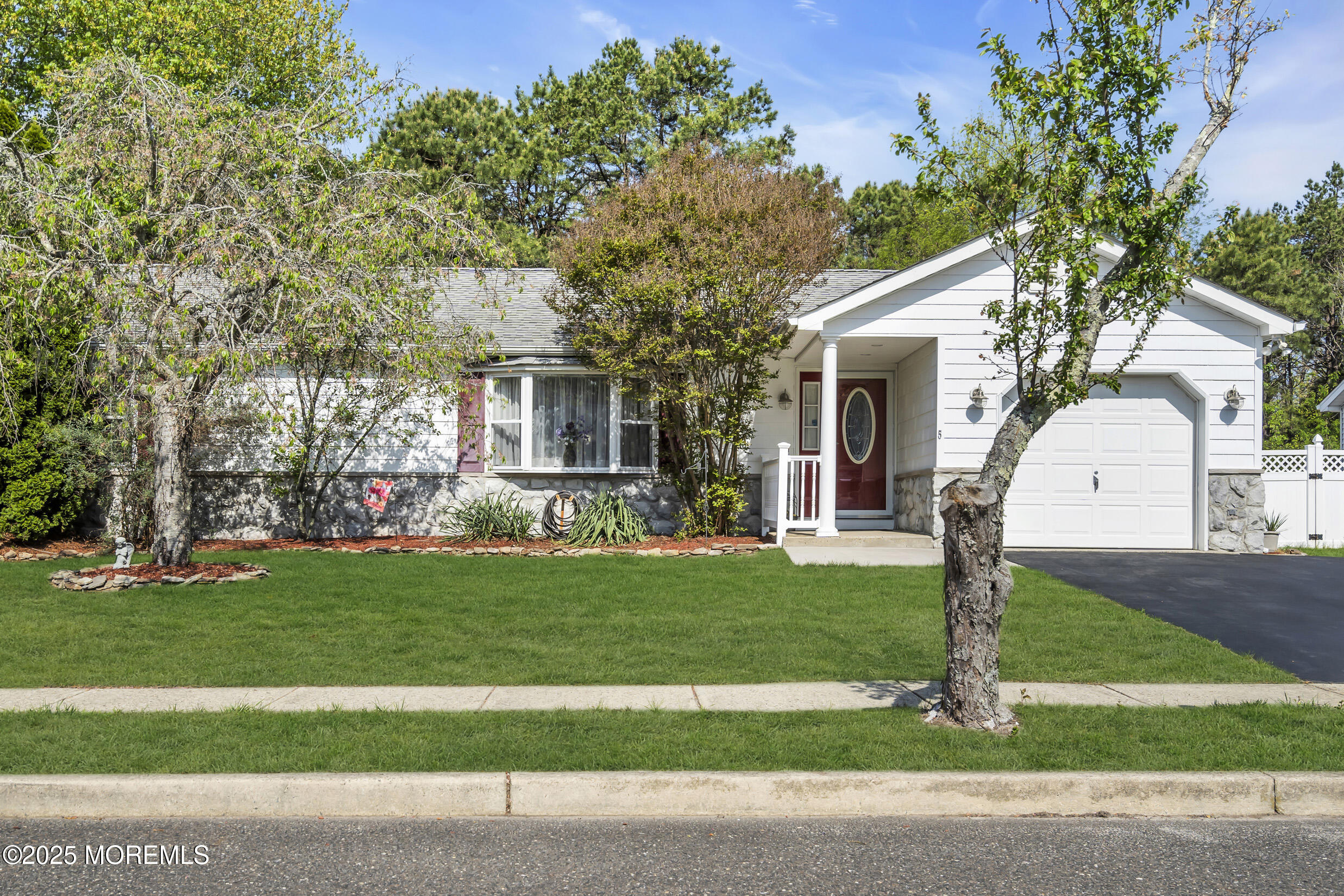 5 Navajo Drive, Waretown, New Jersey image 2